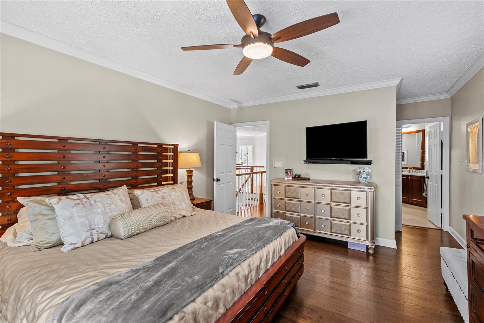 47 AEGEAN AVE — photo 31