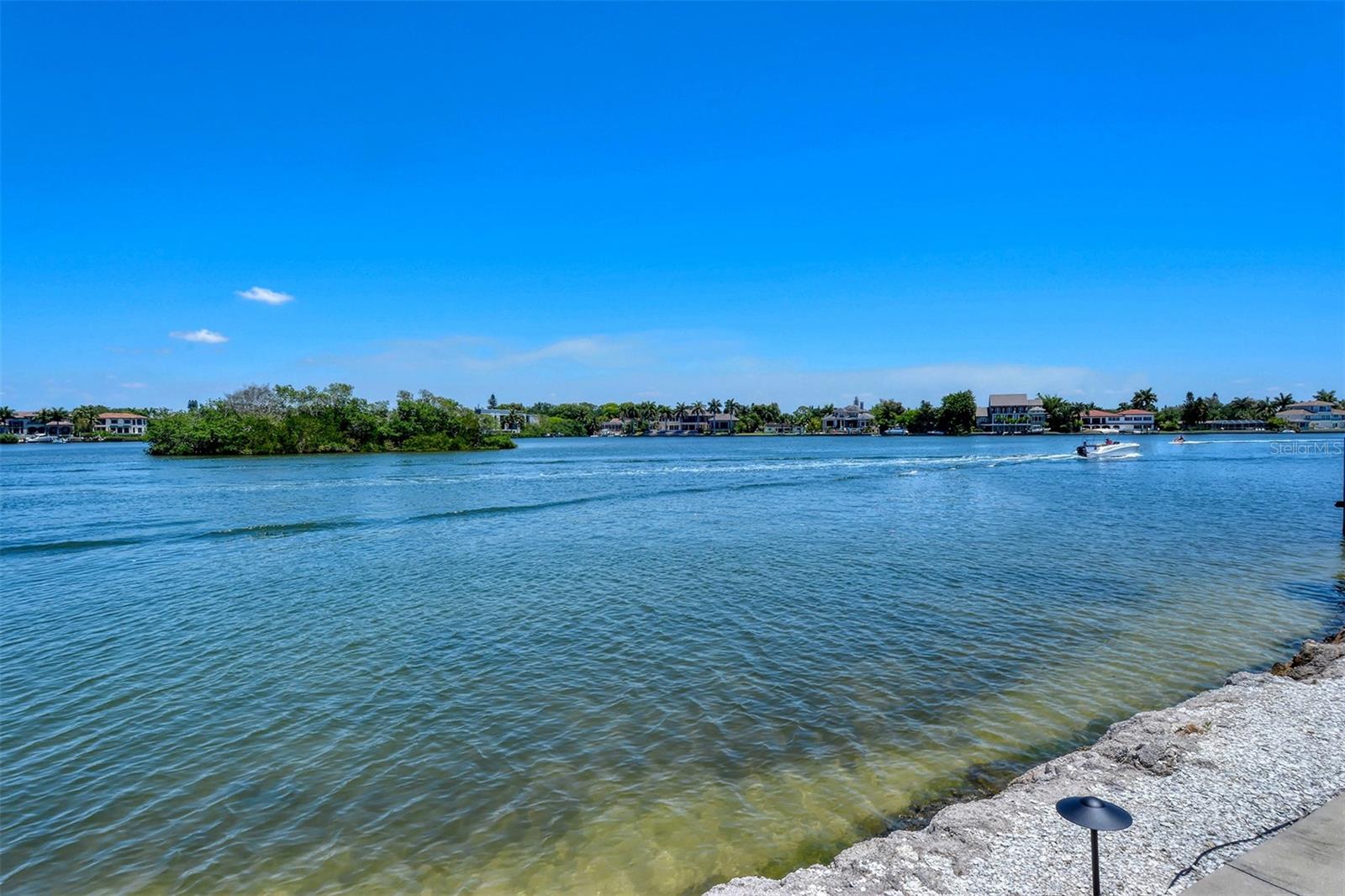 1300 N PORTOFINO DR #406 — photo 64