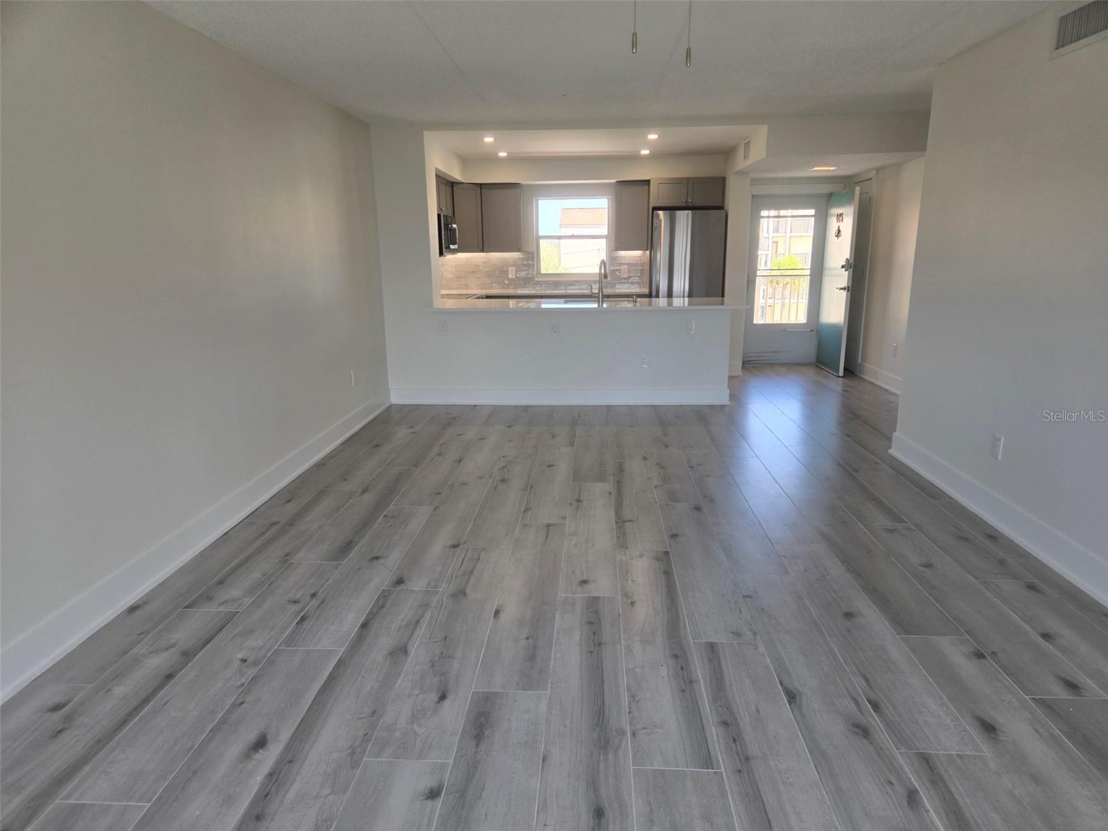 1300 N PORTOFINO DR #406 — photo 16