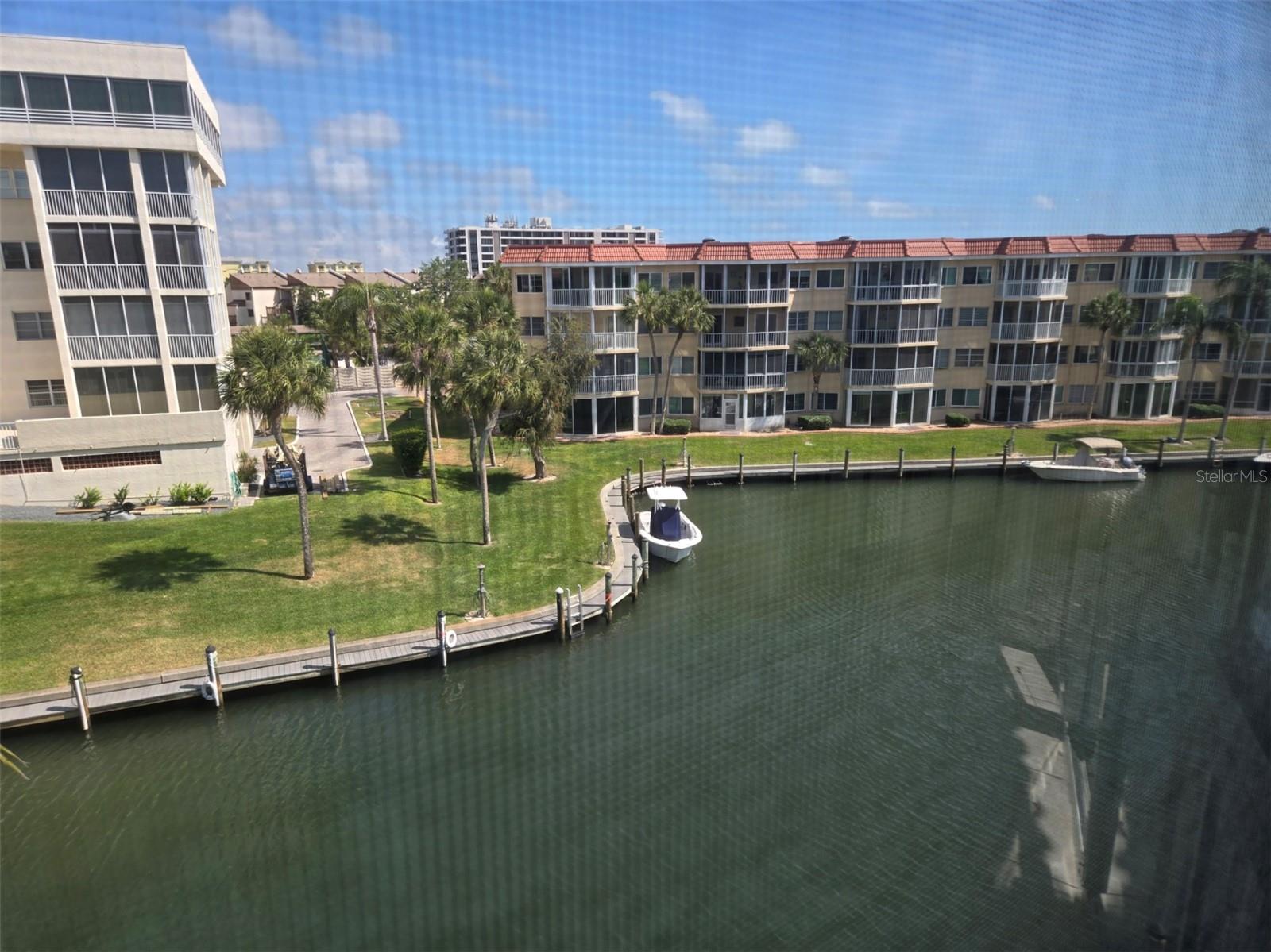 1300 N PORTOFINO DR #406 — photo 31