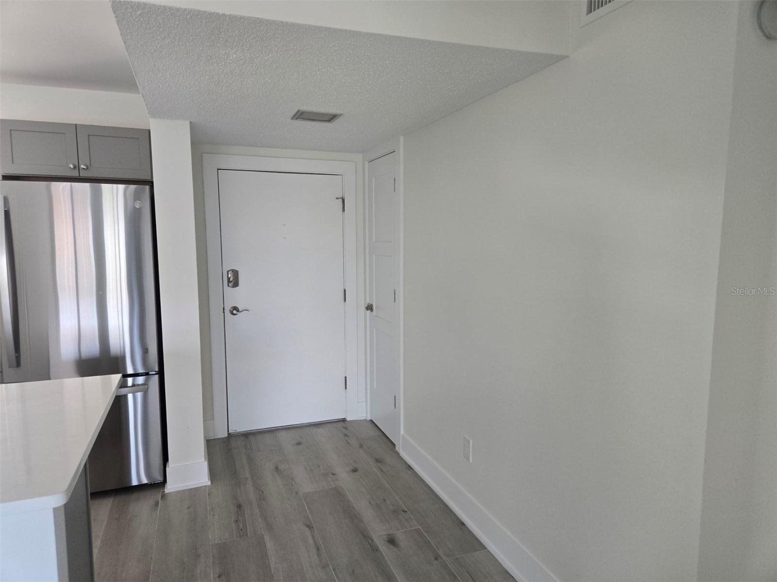 1300 N PORTOFINO DR #406 — photo 14