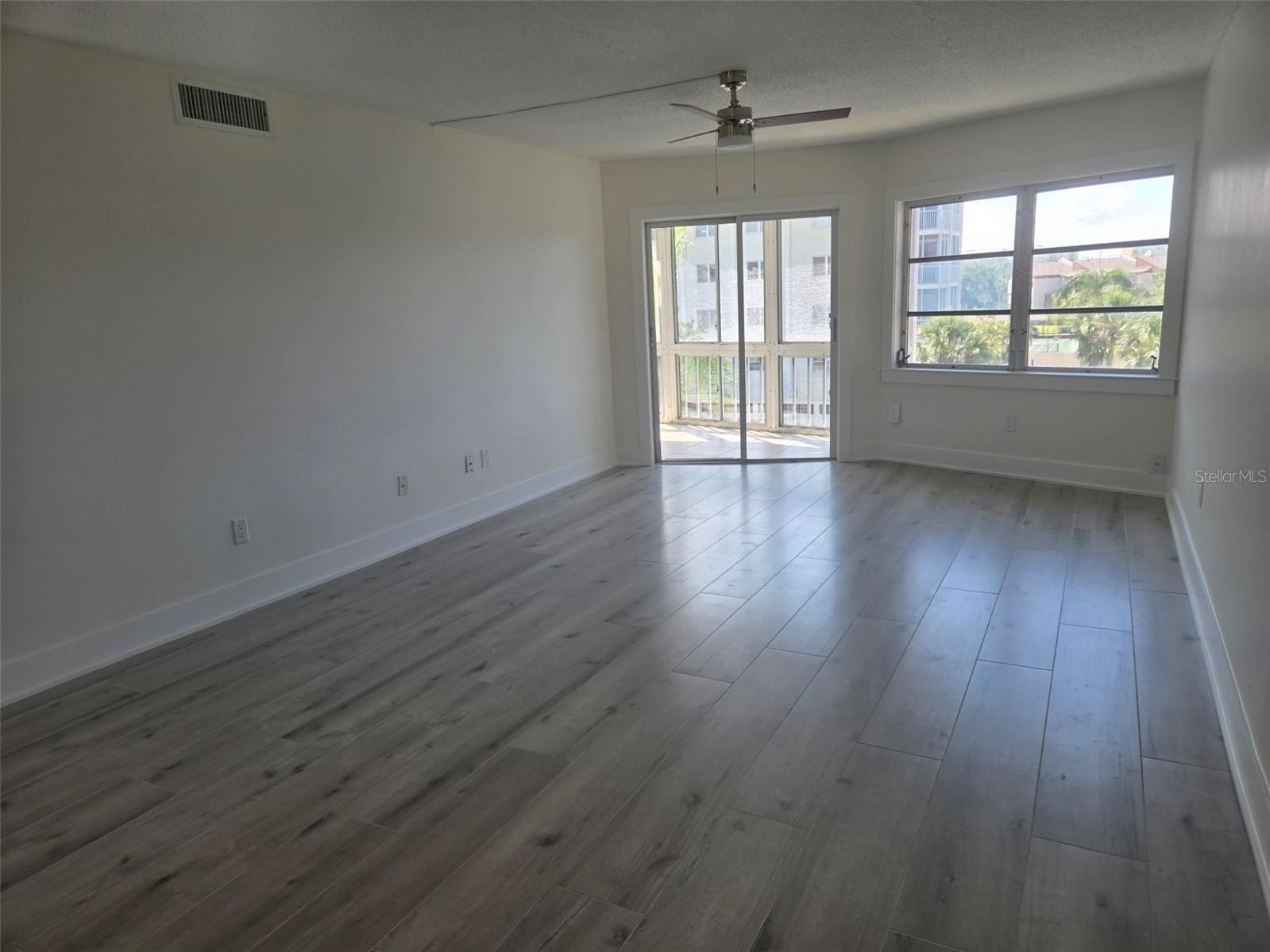 1300 N PORTOFINO DR #406 — photo 20