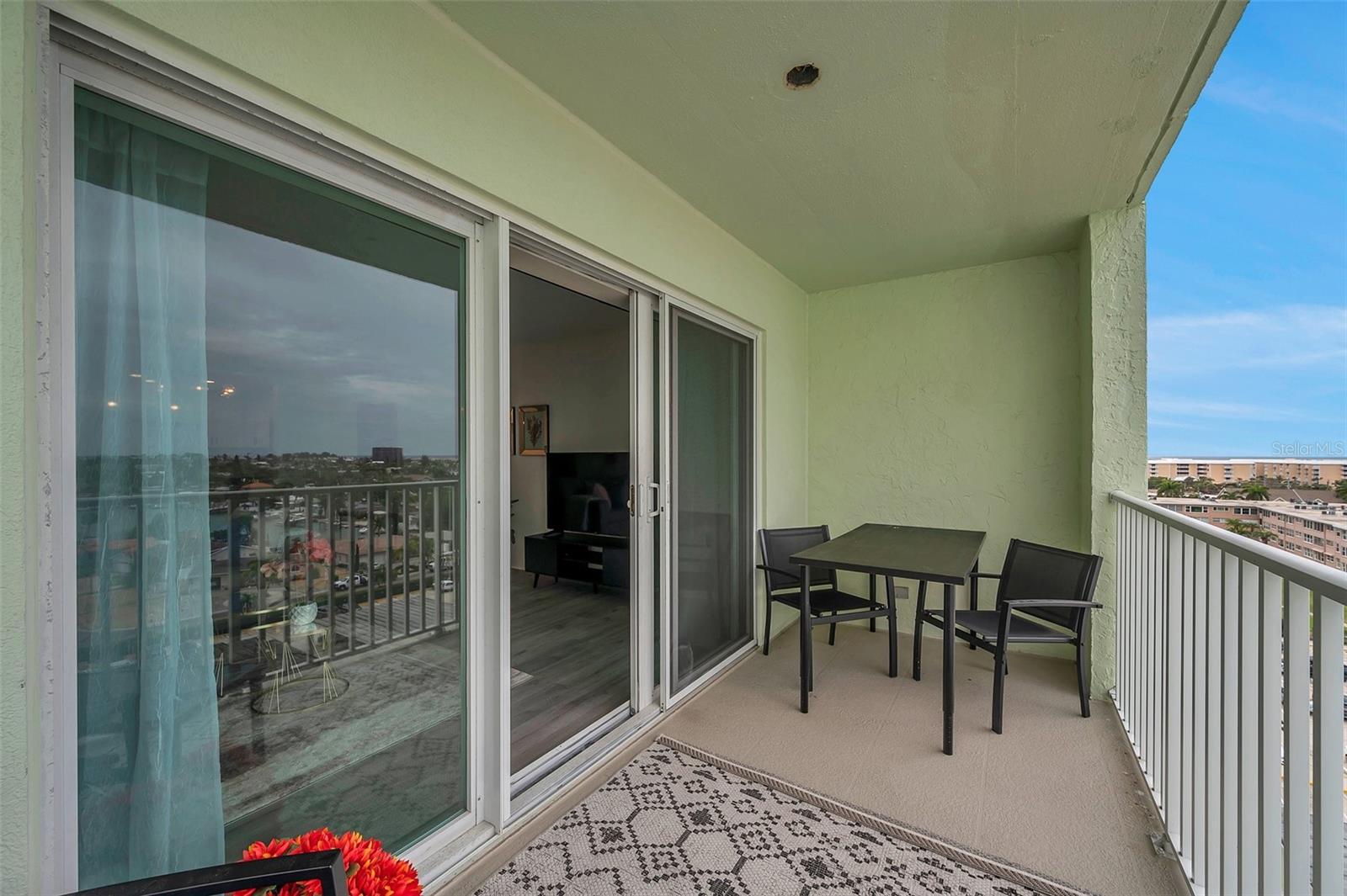 400 64TH AVE #907 W — photo 28