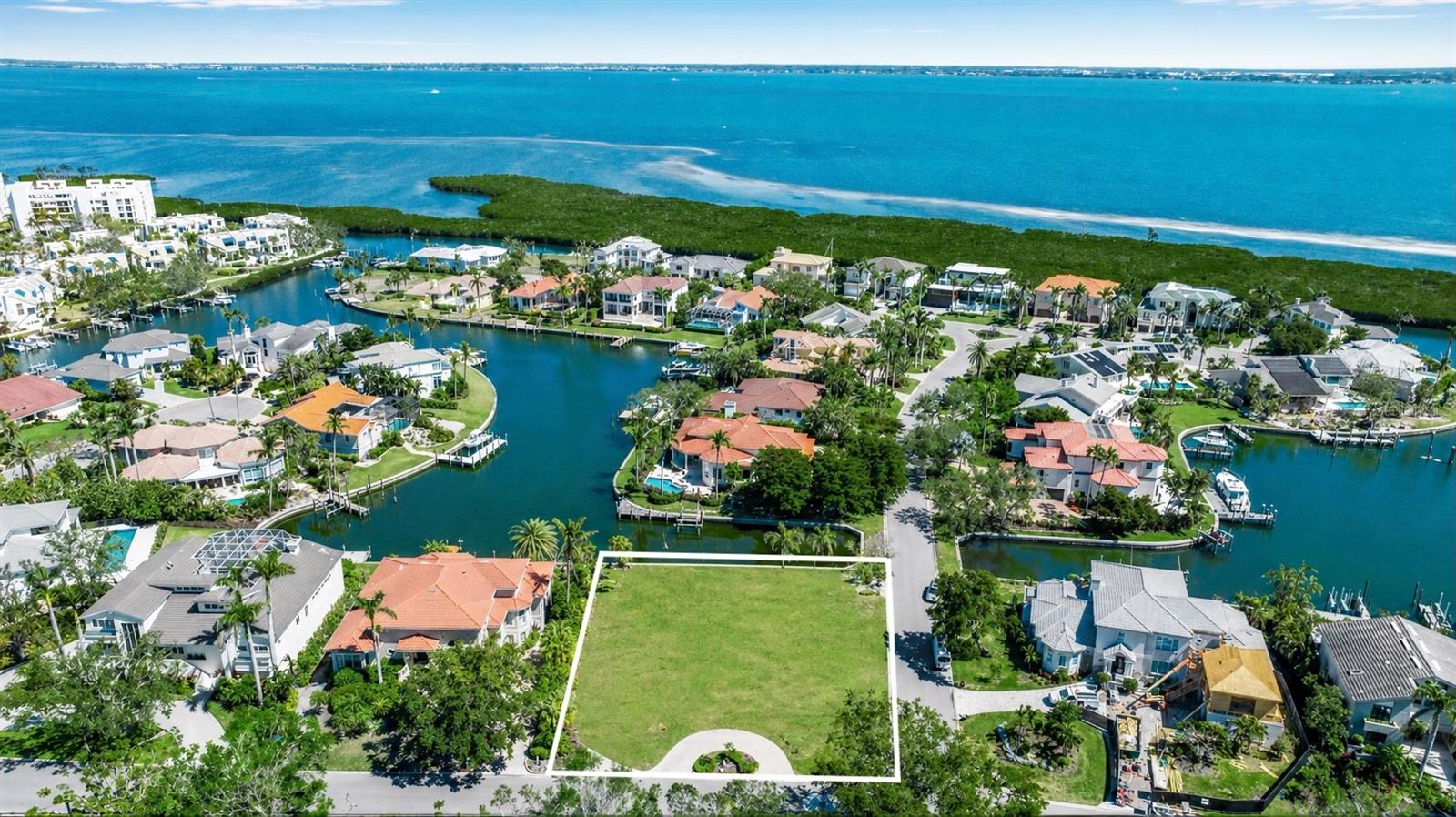 1600 HARBOR SOUND DR — photo 4