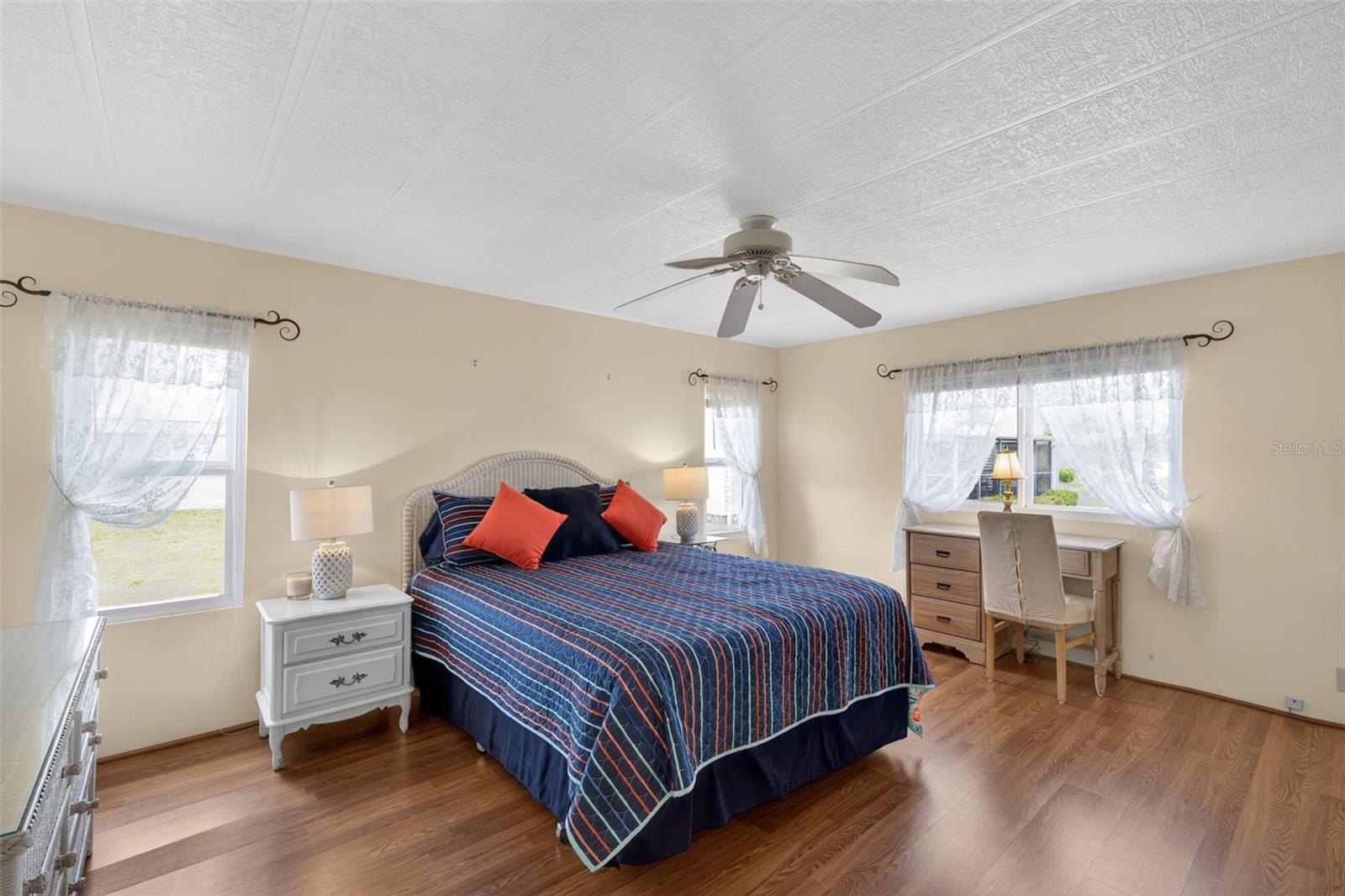 322 ROBALO — photo 10
