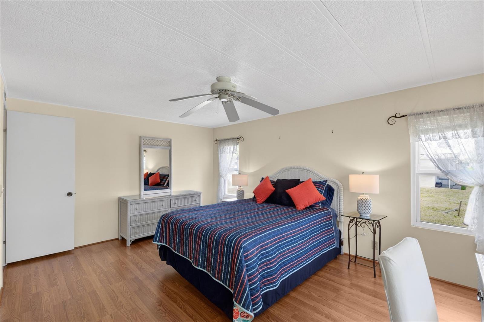 322 ROBALO — photo 12
