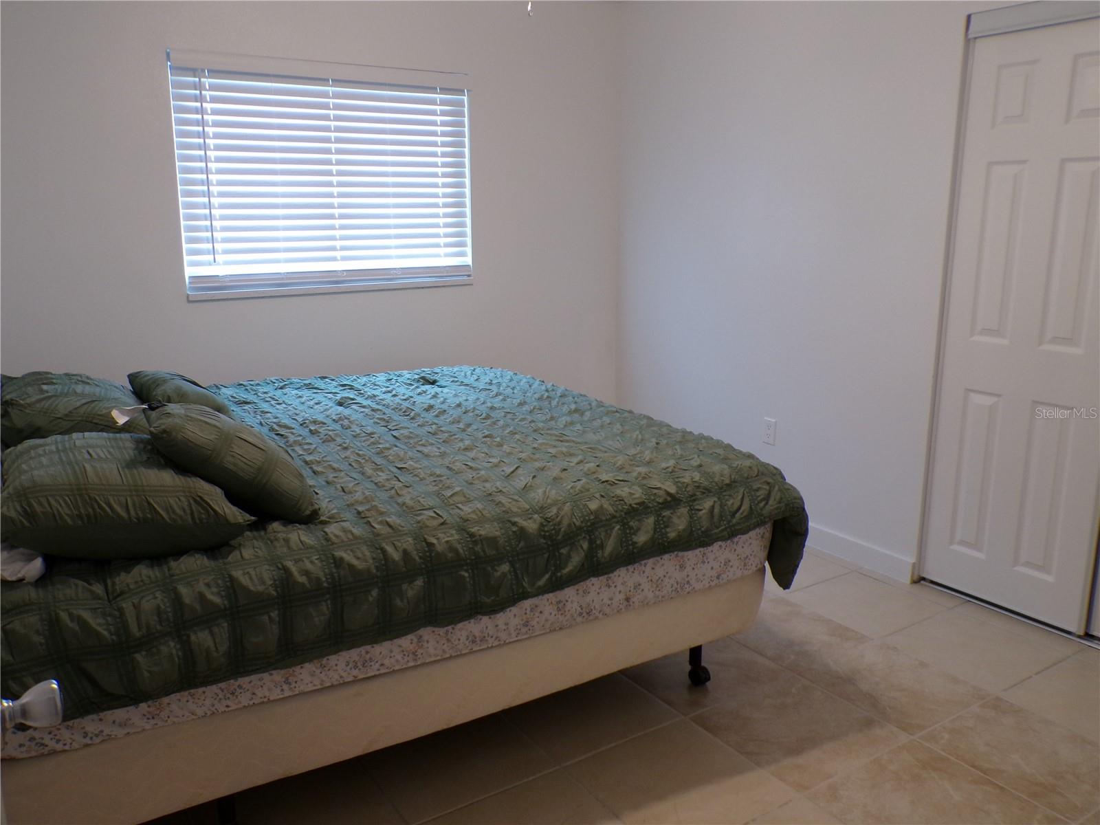1258 BARBARA DR #106 — photo 9
