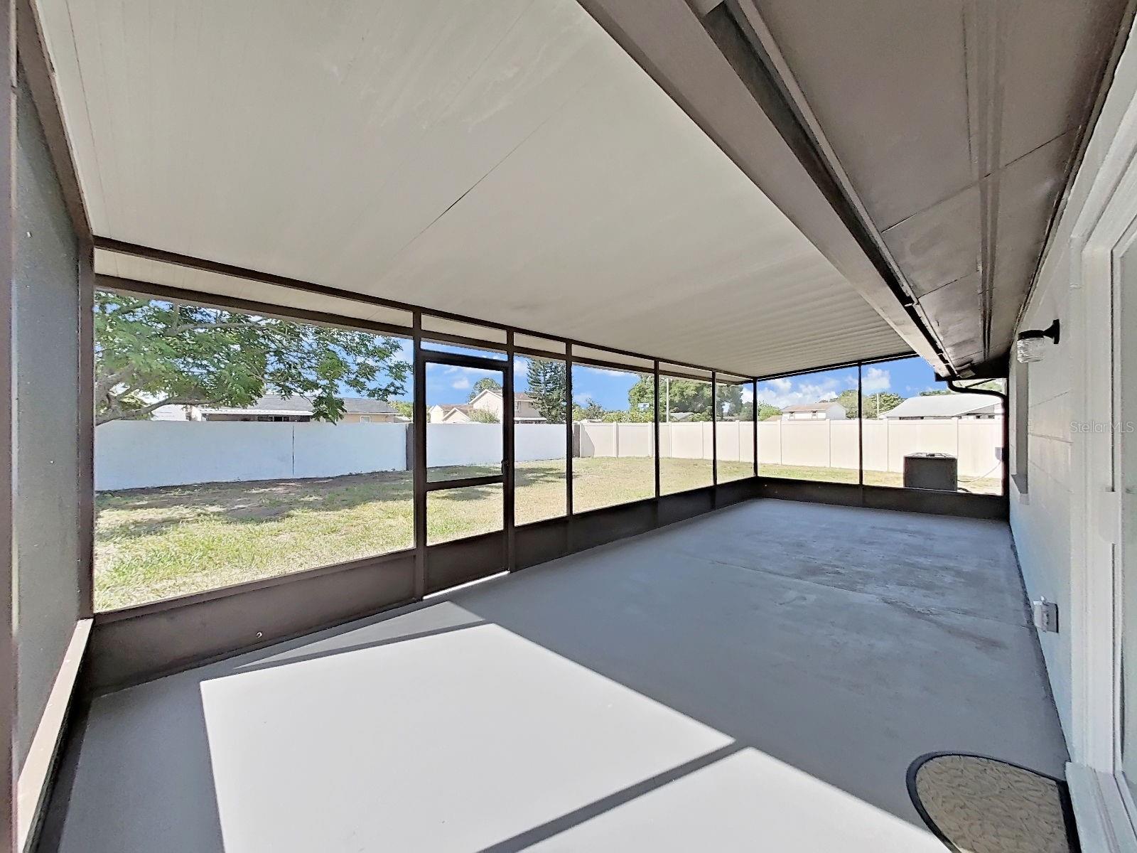 7218 LUNITA CT — photo 45