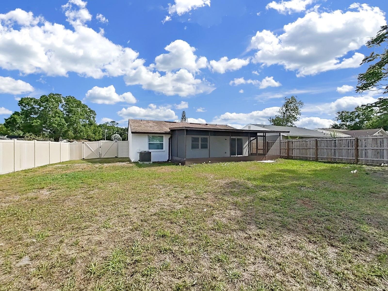 7218 LUNITA CT — photo 49