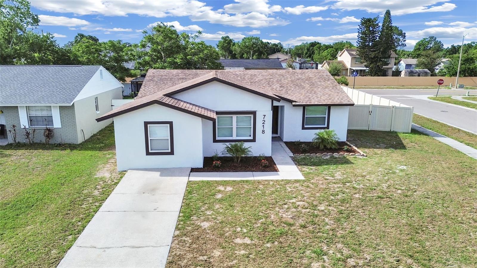 7218 LUNITA CT — photo 4