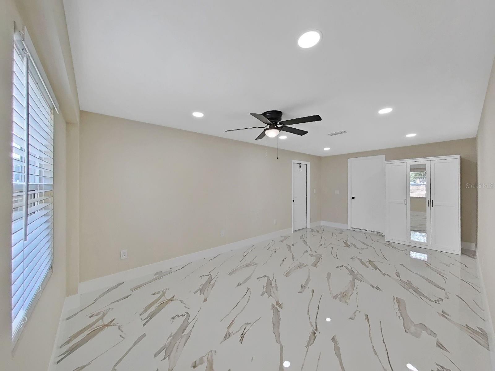 7218 LUNITA CT — photo 43