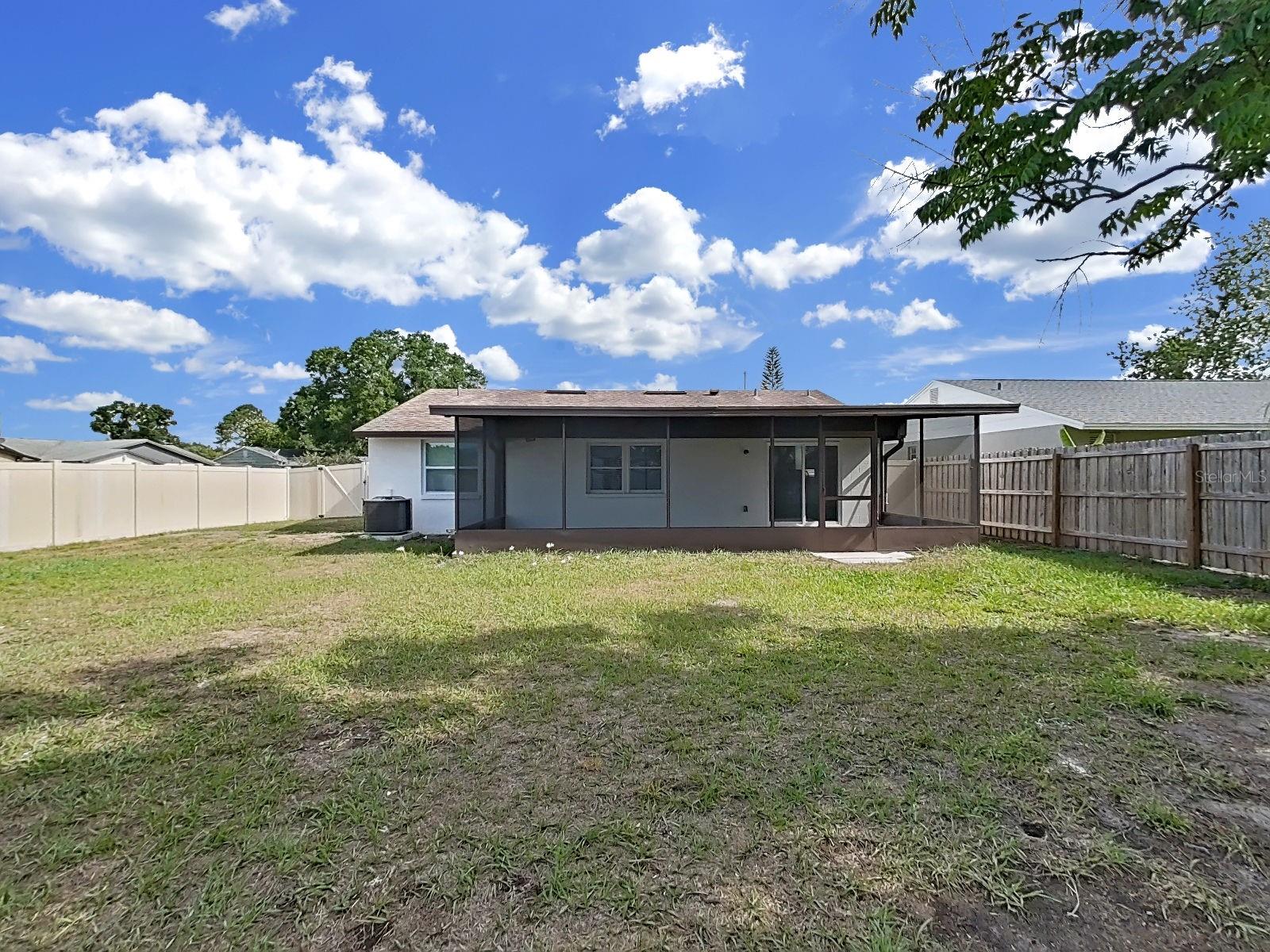 7218 LUNITA CT — photo 47