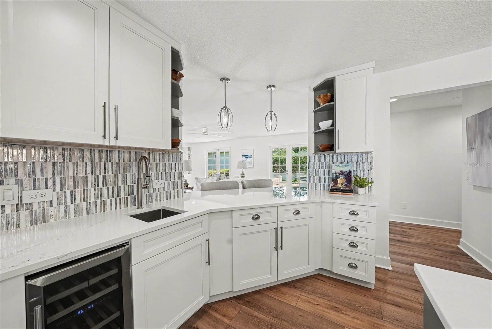 37403 CHURCH AVE — photo 15