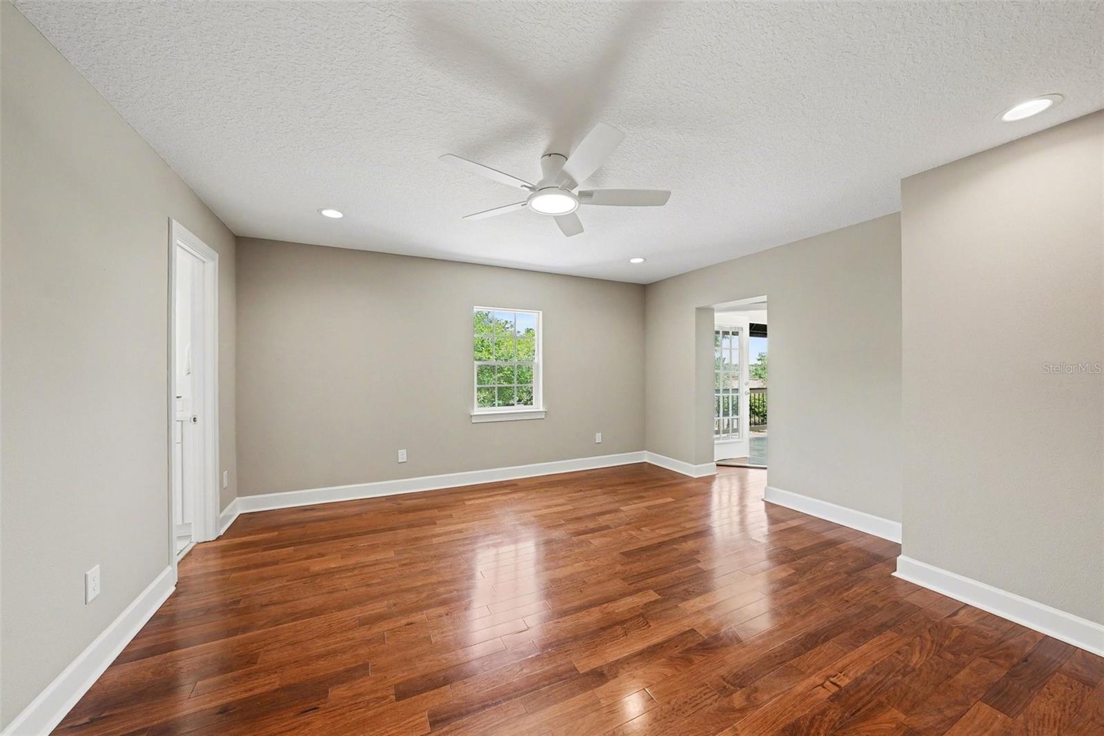 37403 CHURCH AVE — photo 42