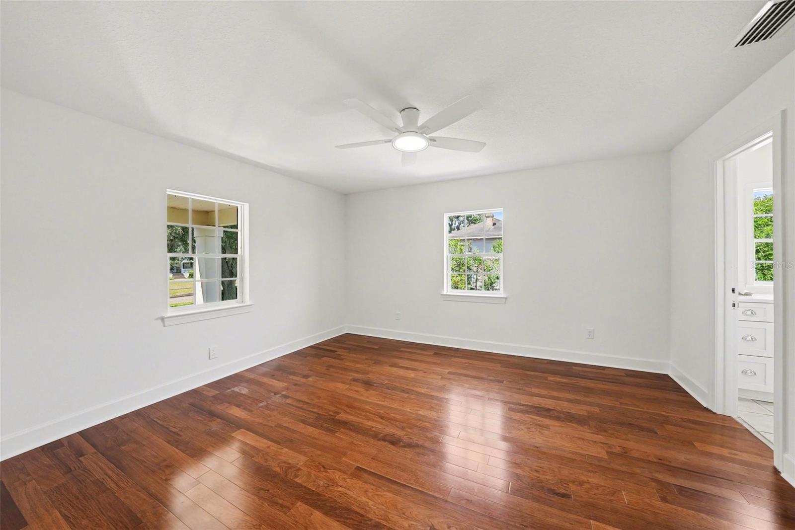 37403 CHURCH AVE — photo 40