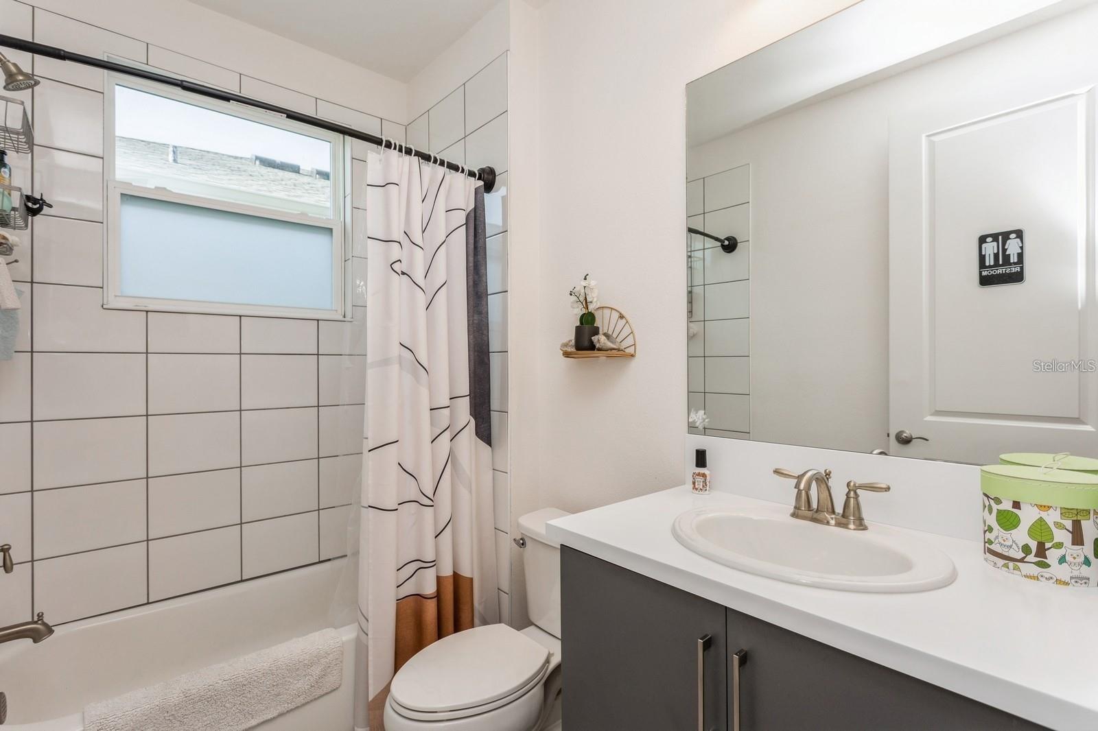 3281 GREAT BANYAN WAY — photo 24