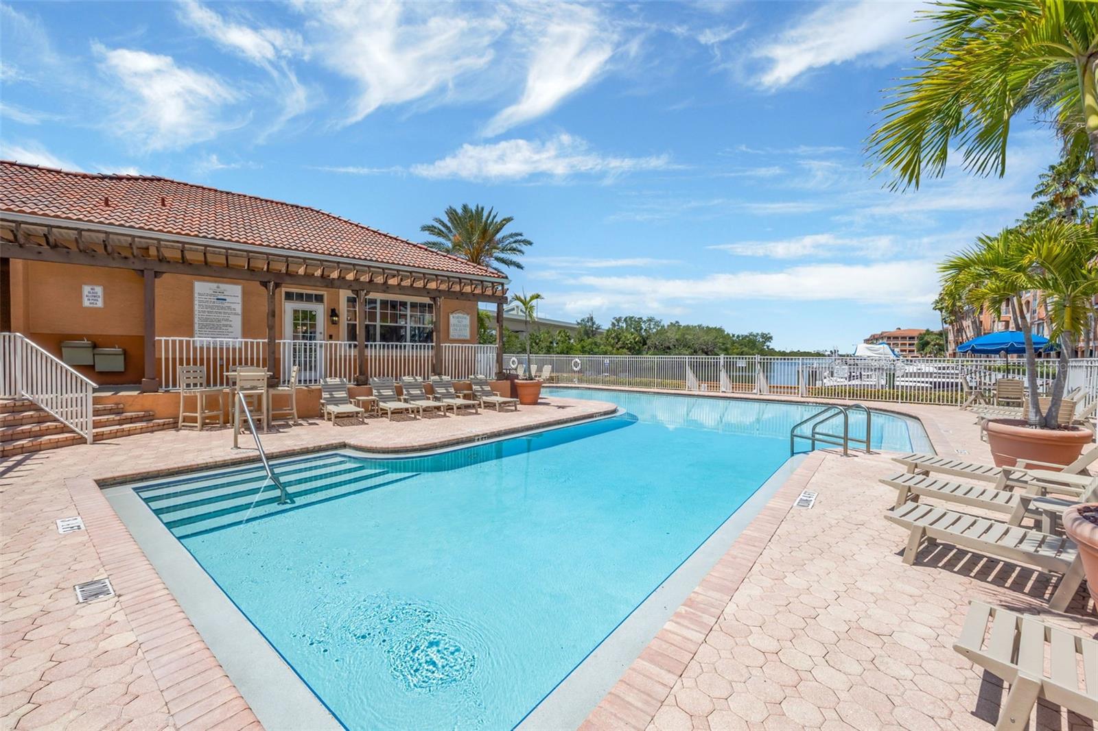 5000 CULBREATH KEY WAY #1-306 — photo 35