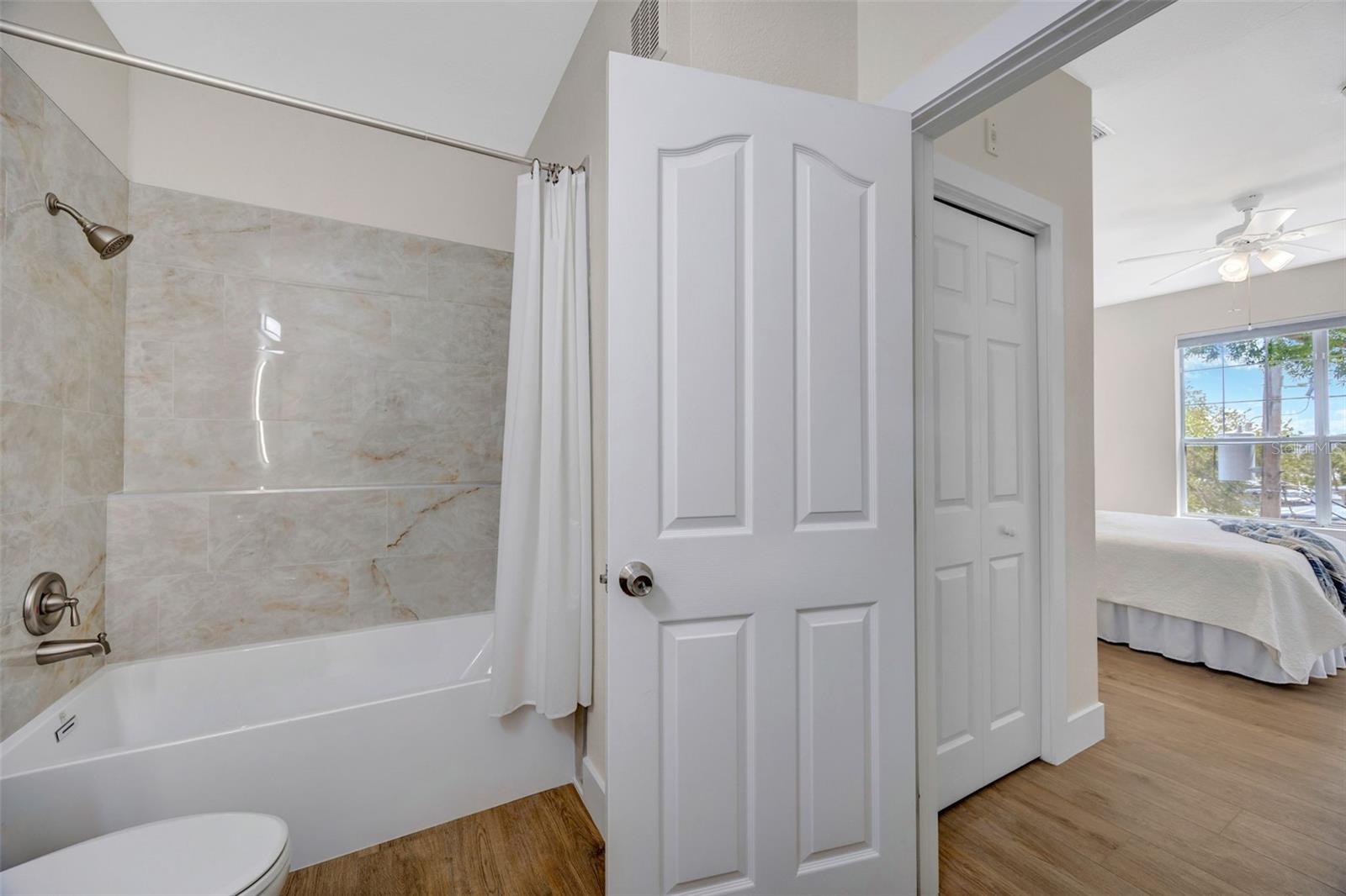 5000 CULBREATH KEY WAY #1-306 — photo 30