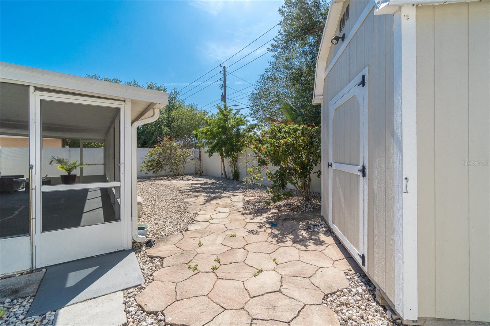 1707 BONDURANT WAY — photo 23