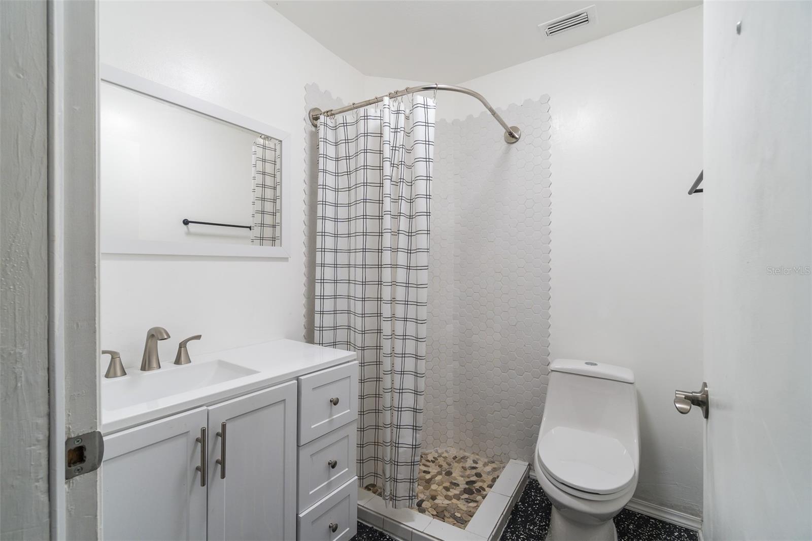 1707 BONDURANT WAY — photo 20