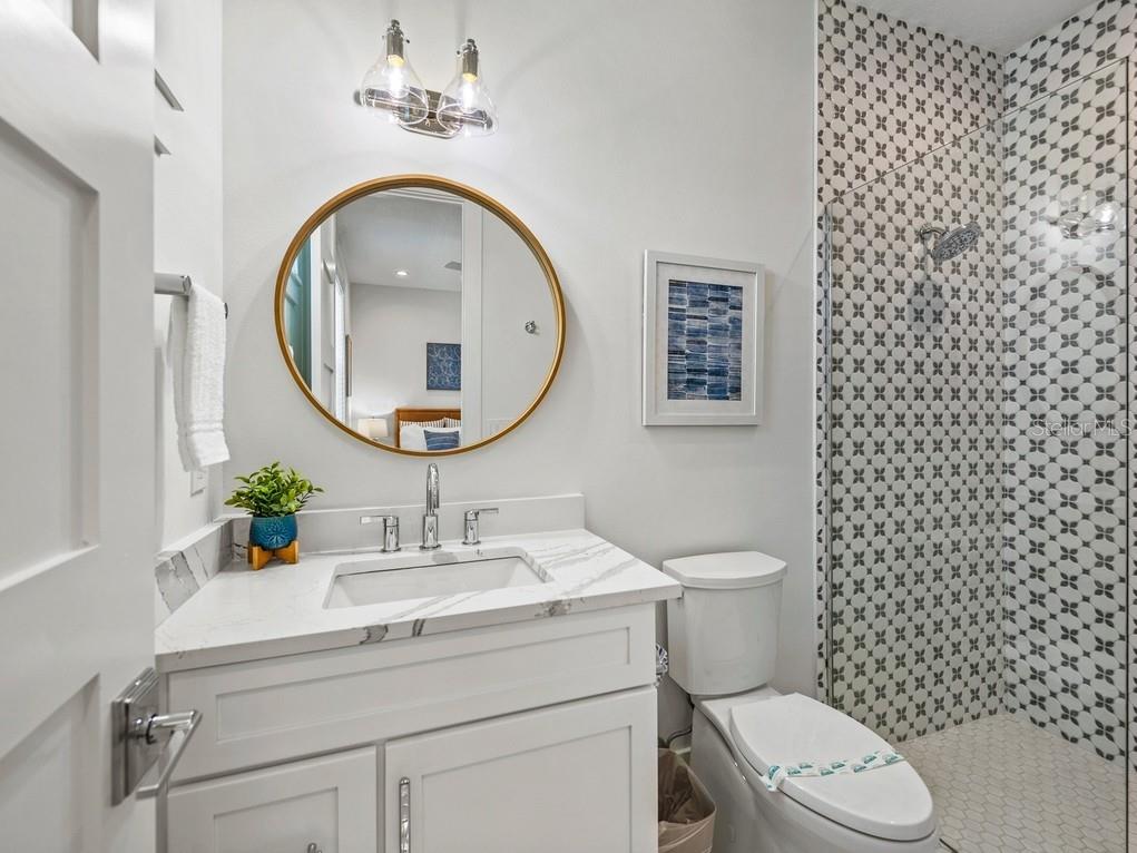 204 COOLIDGE DR — photo 41