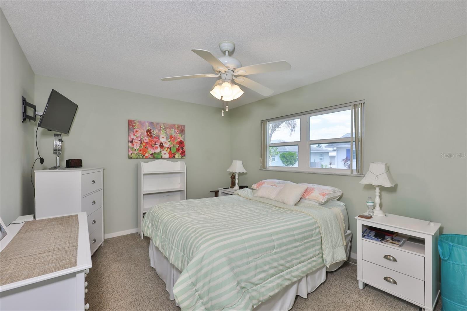 700 RUTGERS PL — photo 12