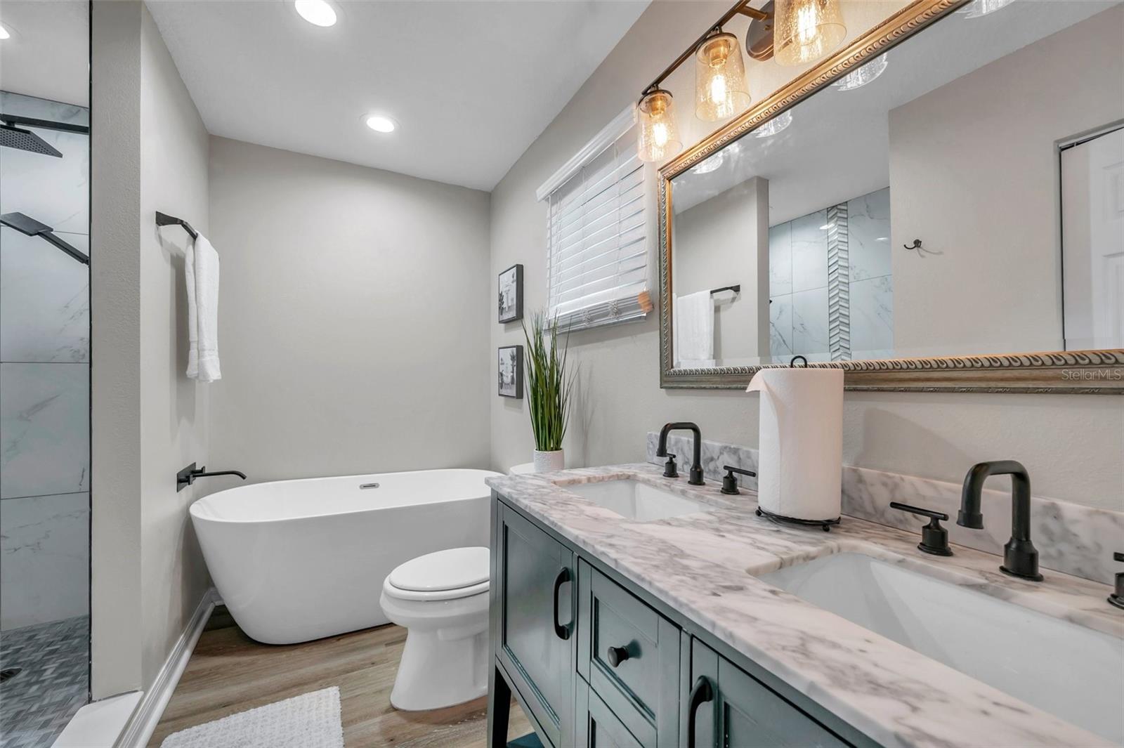 717 CAROLINA AVE — photo 31