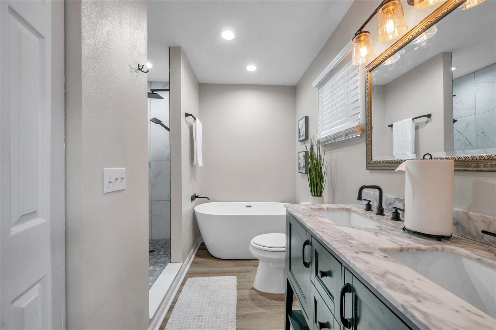 717 CAROLINA AVE — photo 33