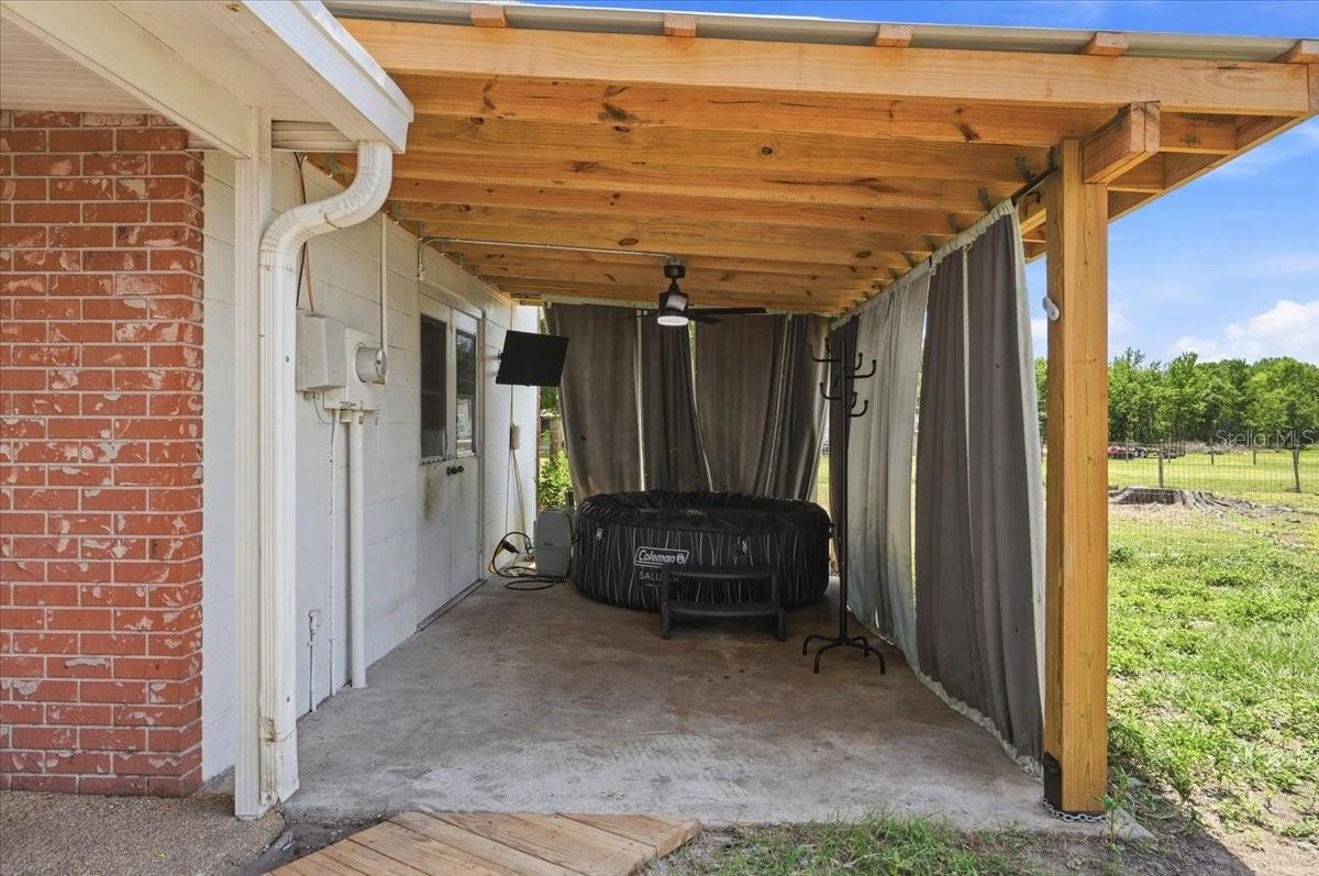 303 KARPPE RD — photo 27