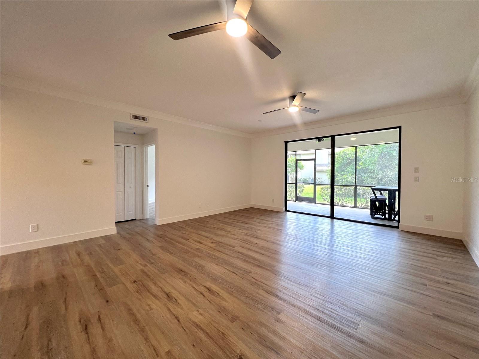 3014 RED OAK CT #102 — photo 20