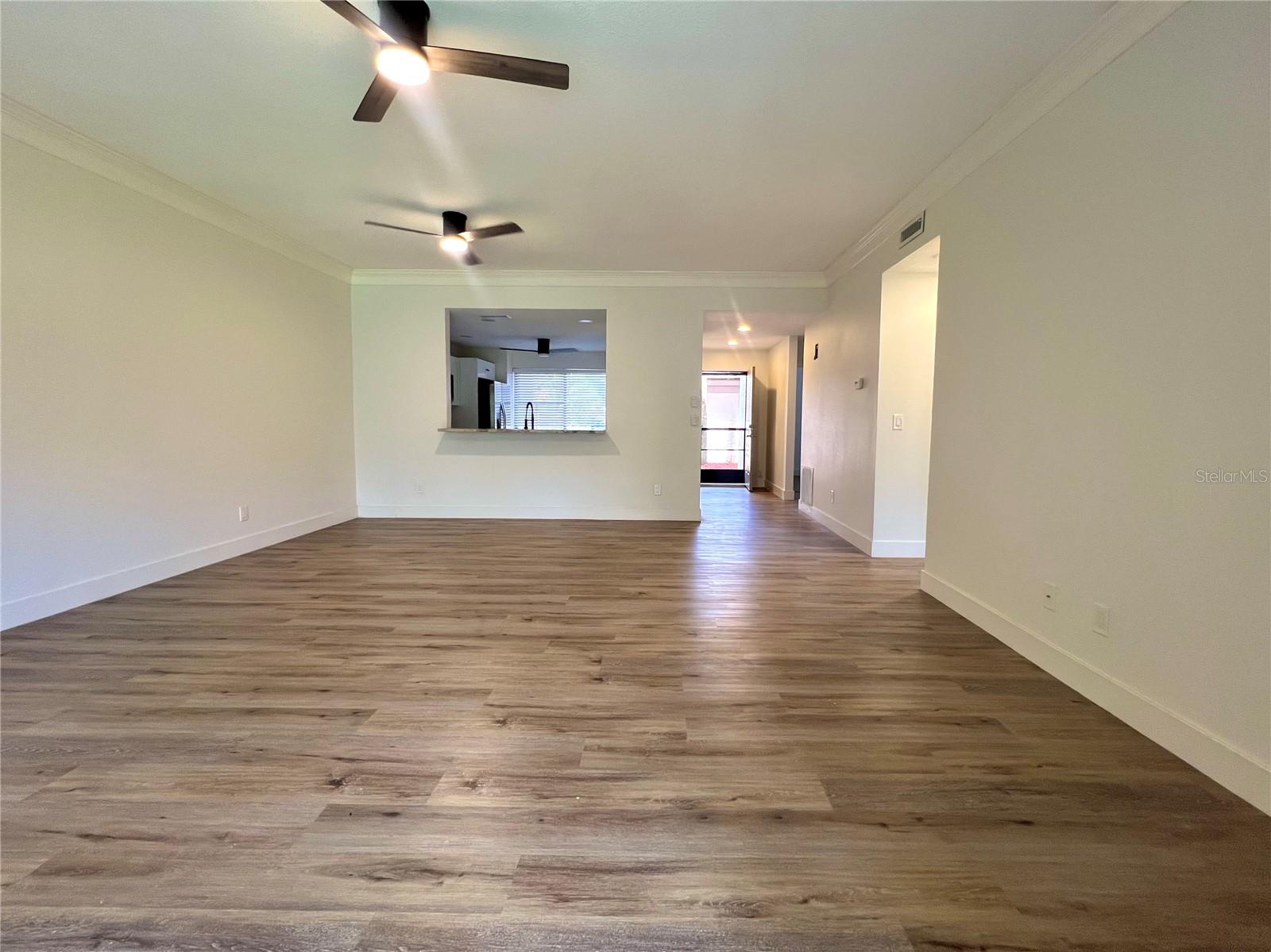 3014 RED OAK CT #102 — photo 21