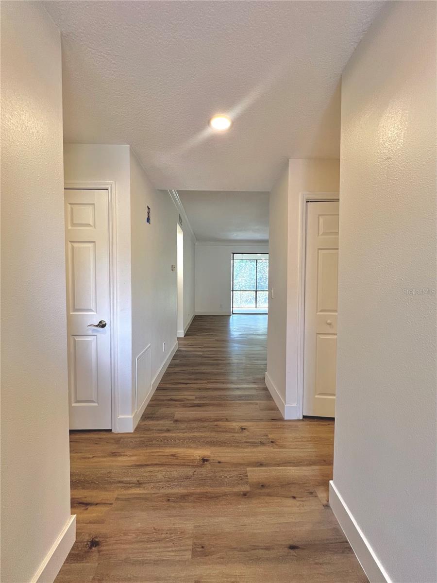 3014 RED OAK CT #102 — photo 9