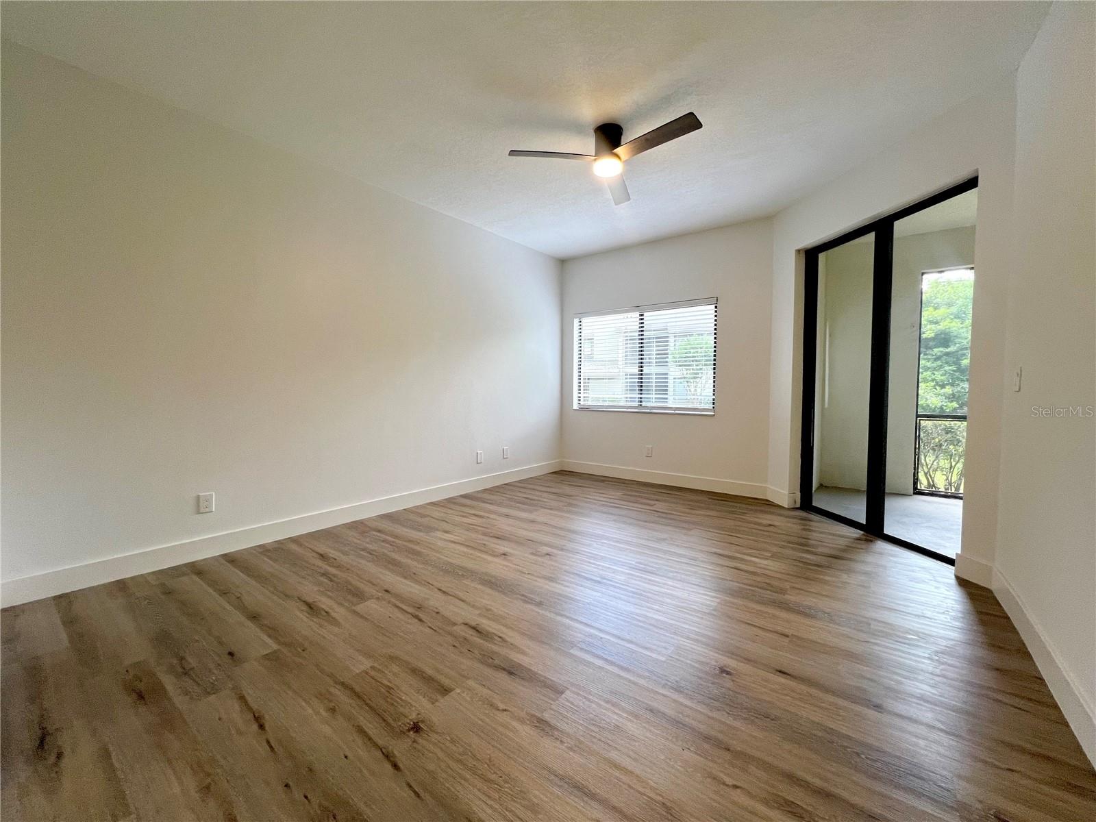 3014 RED OAK CT #102 — photo 29