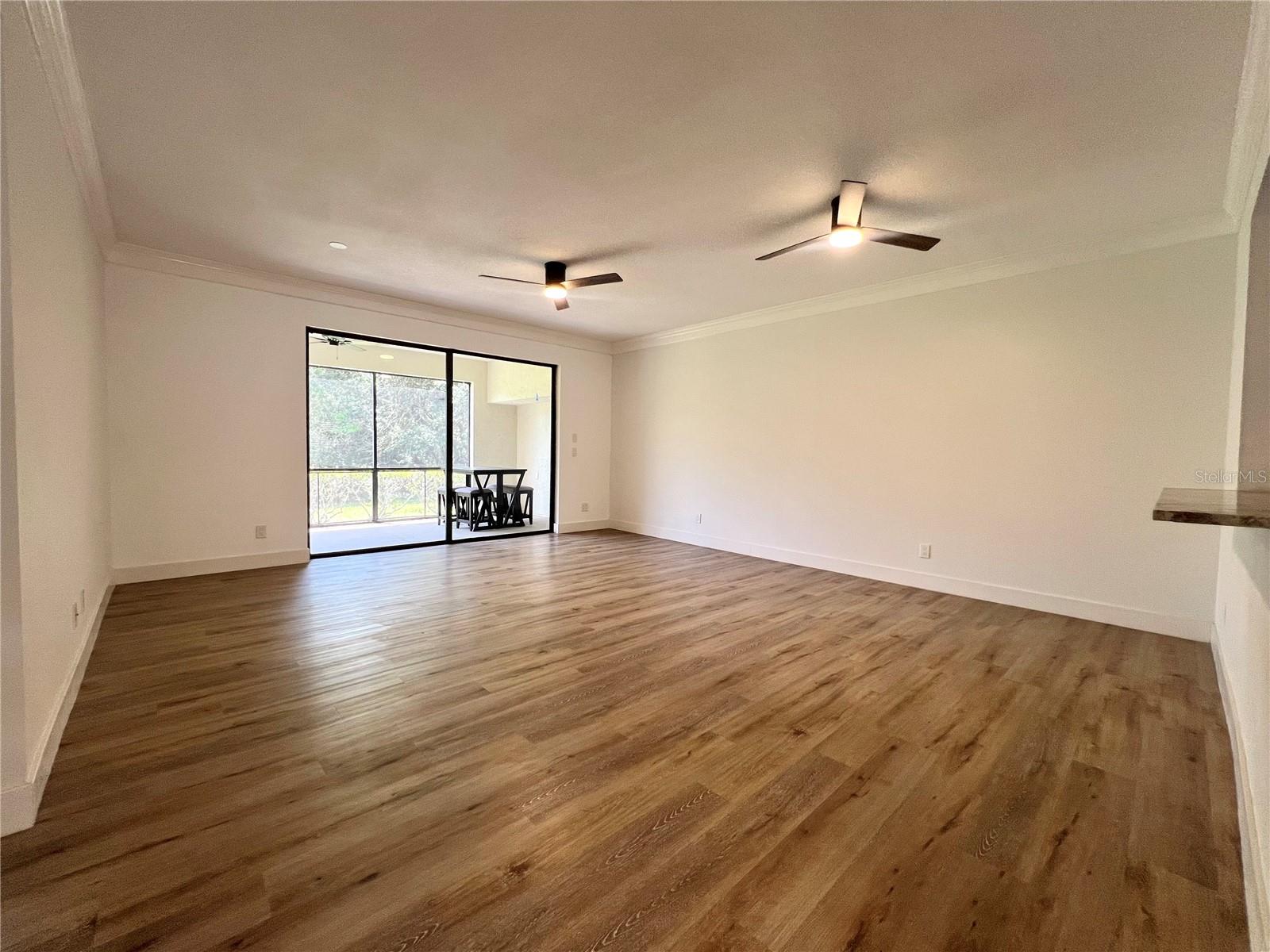 3014 RED OAK CT #102 — photo 19