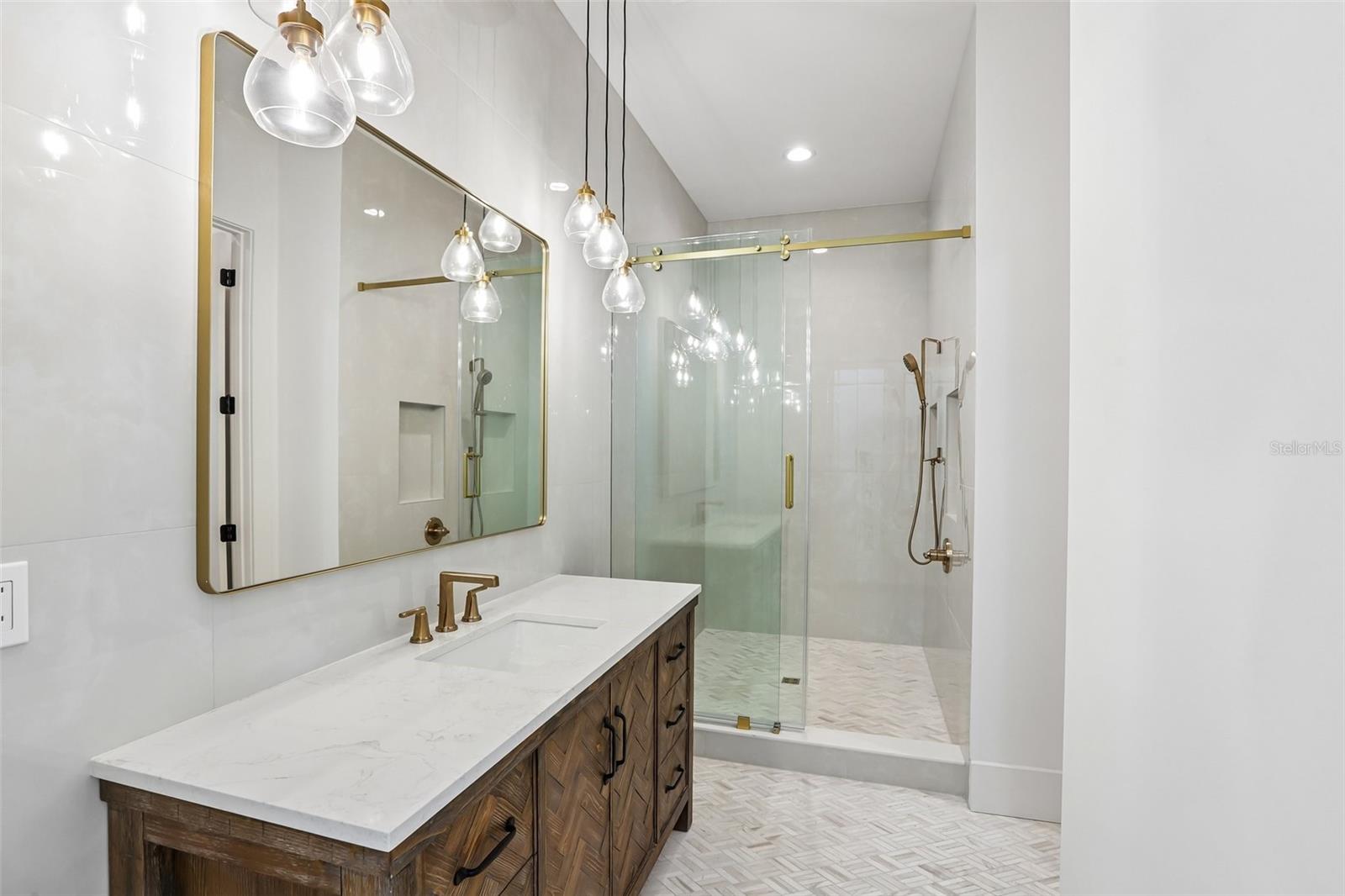 3013 S WEST SHORE BLVD — photo 45