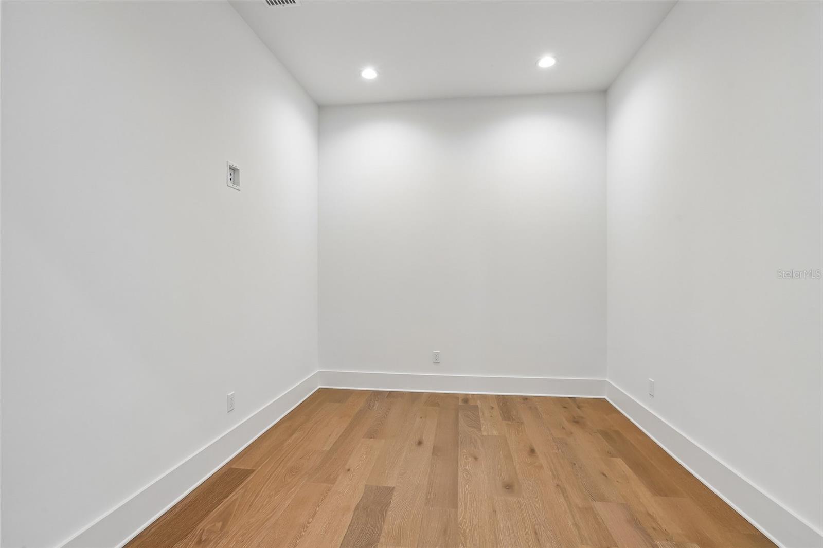 3013 S WEST SHORE BLVD — photo 49
