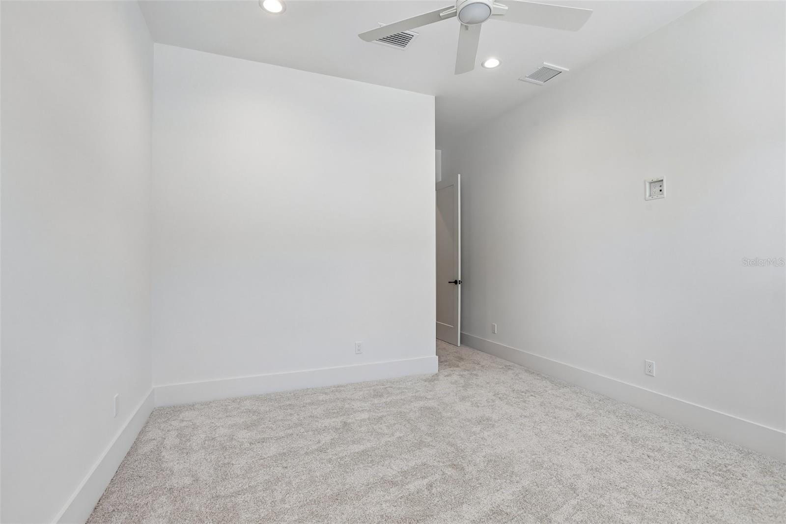 3013 S WEST SHORE BLVD — photo 67