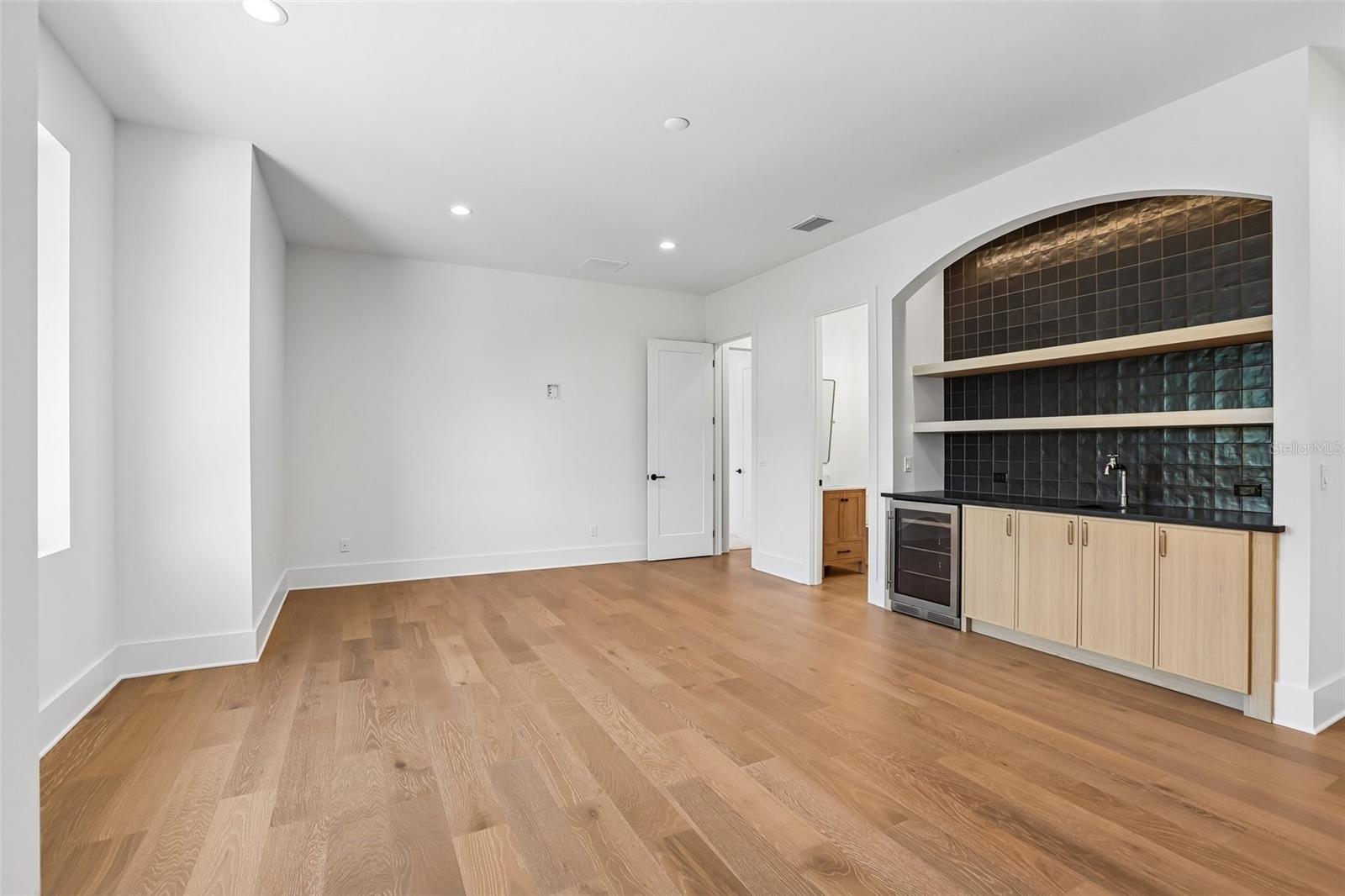 3013 S WEST SHORE BLVD — photo 74