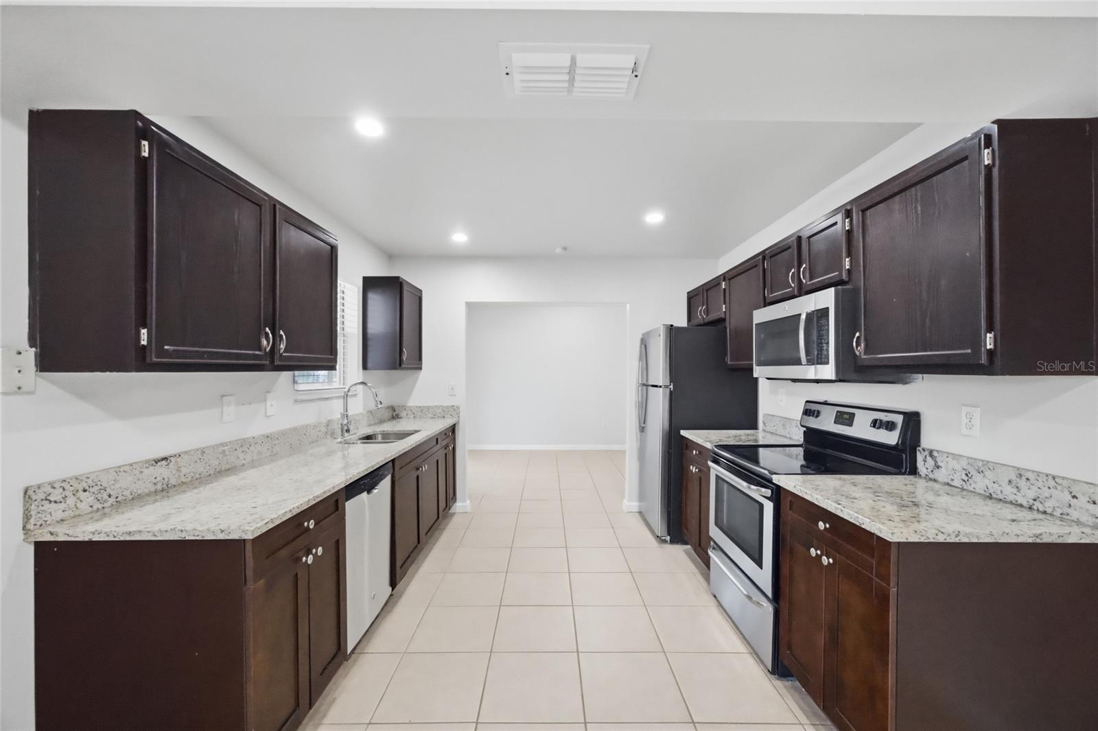 1441 MONTE LAKE DR — photo 14