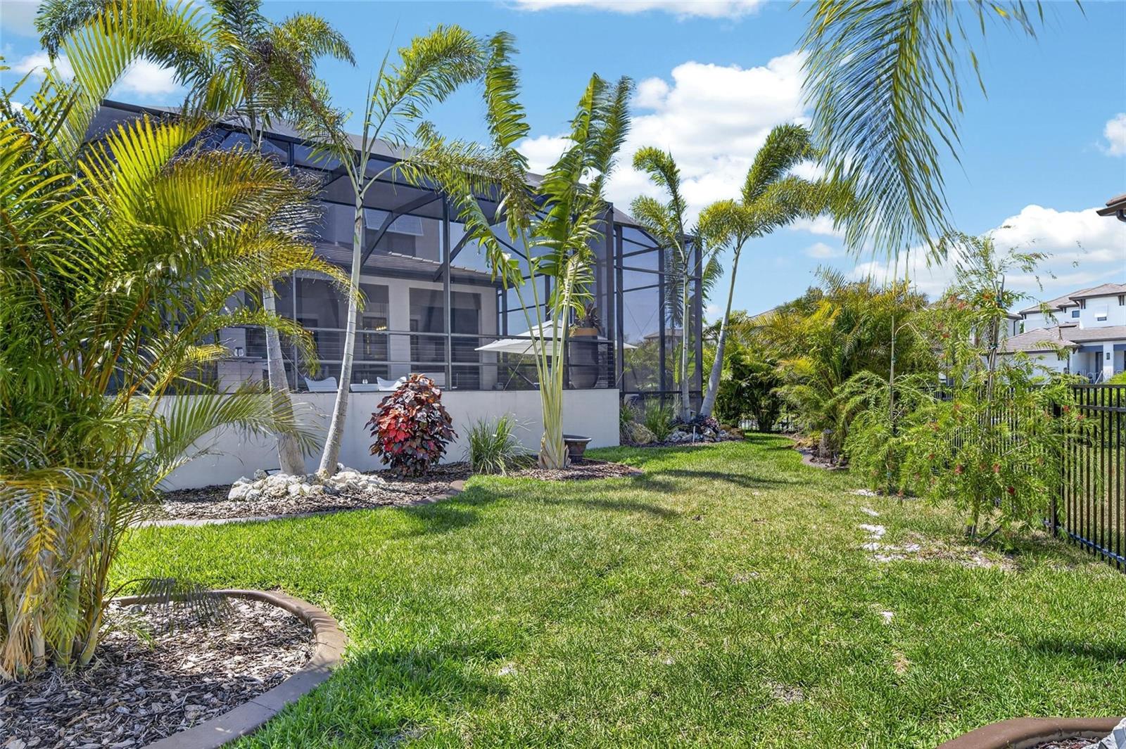 1075 SEAGRAPE DR — photo 67