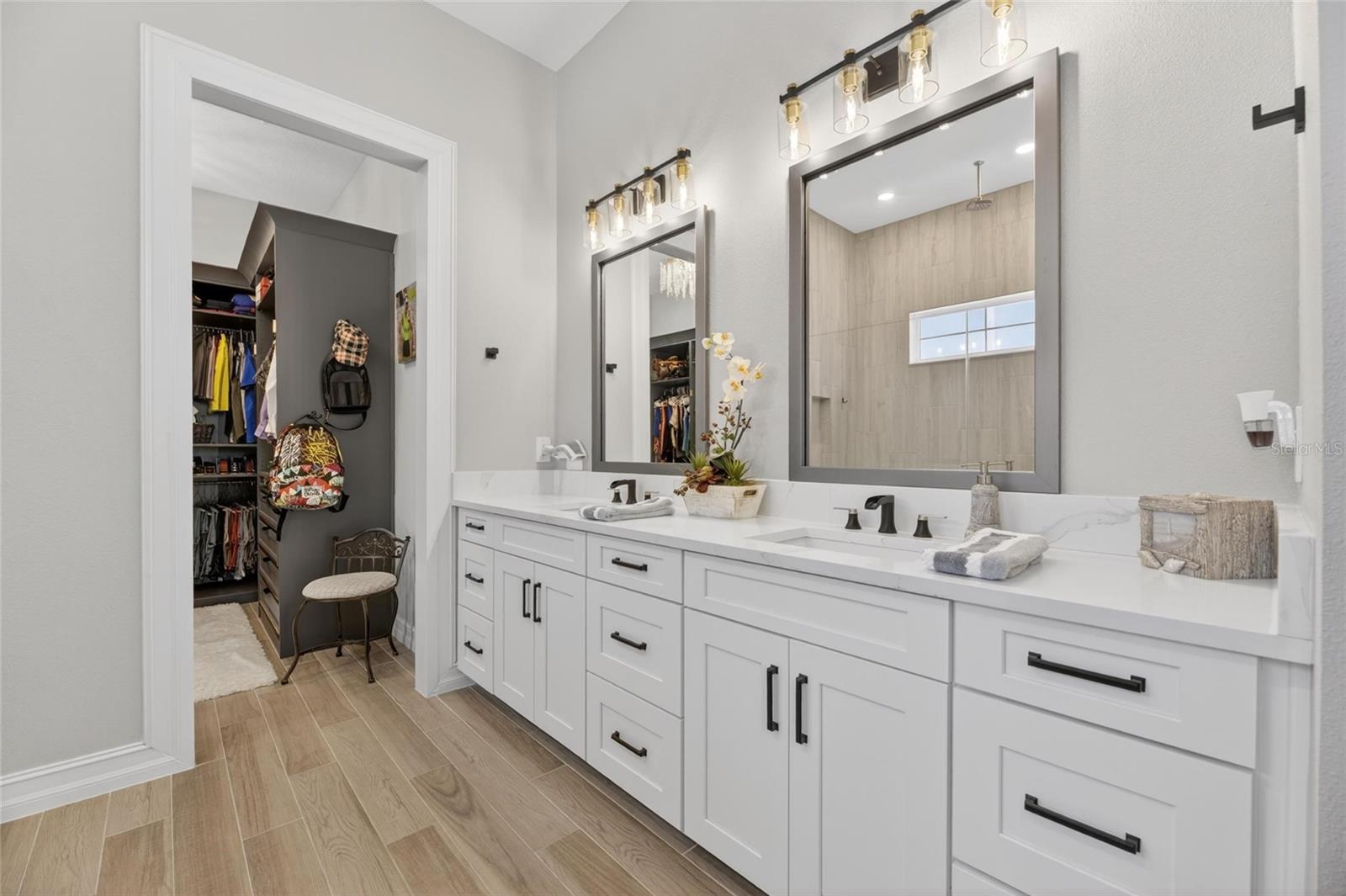 1075 SEAGRAPE DR — photo 34