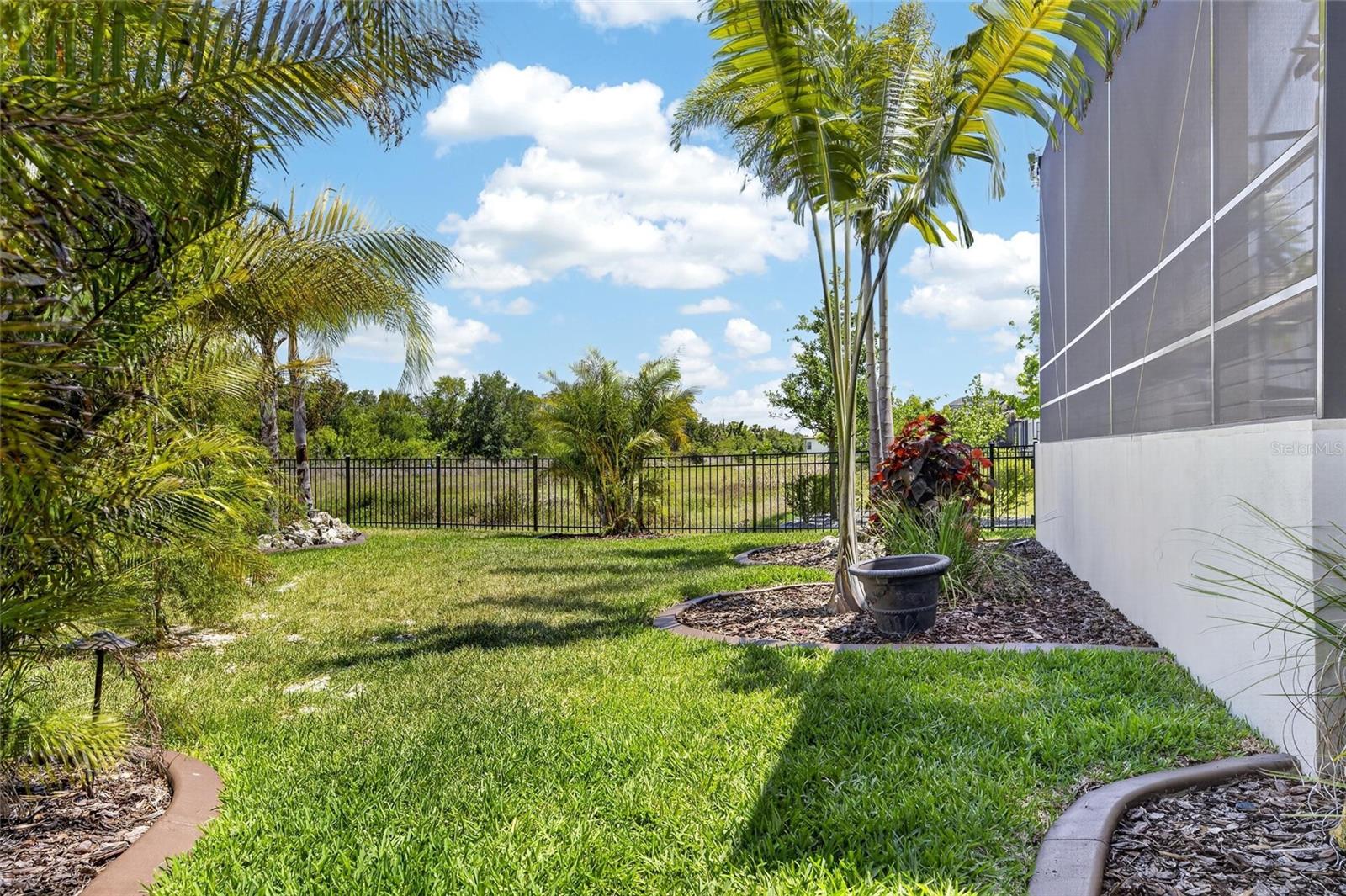 1075 SEAGRAPE DR — photo 66