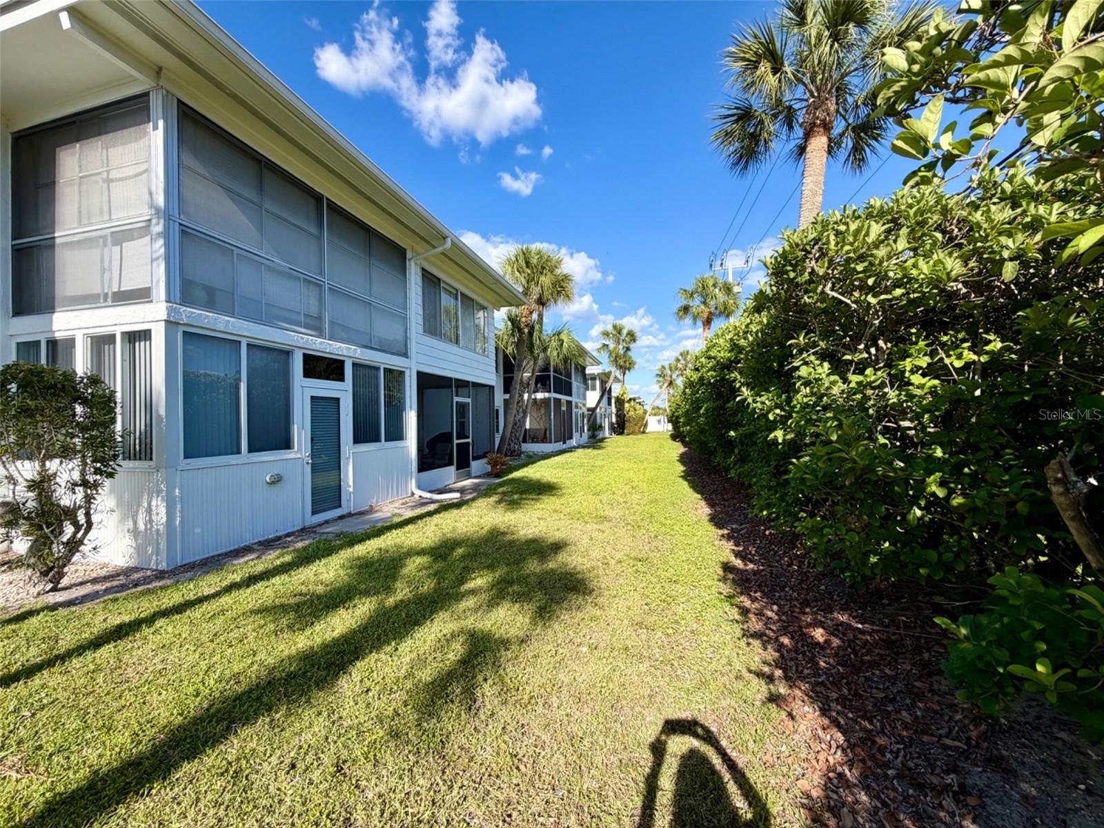 3900 ROXANE BLVD #11B — photo 4