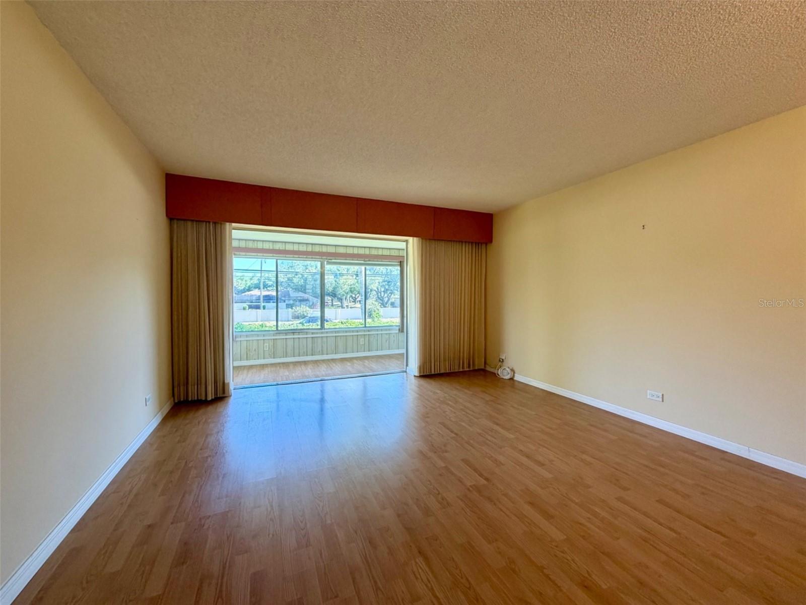 3900 ROXANE BLVD #11B — photo 6