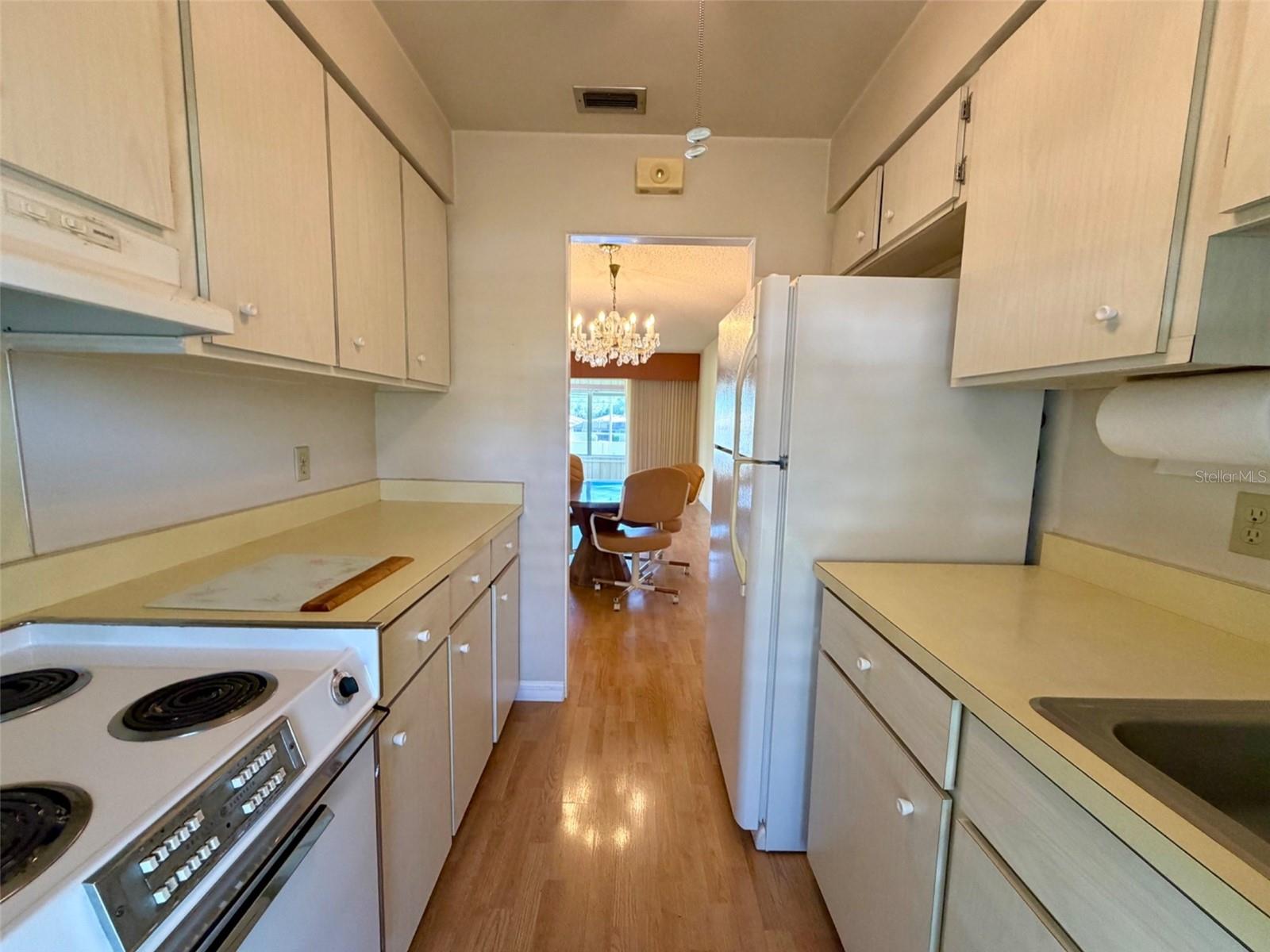 3900 ROXANE BLVD #11B — photo 14