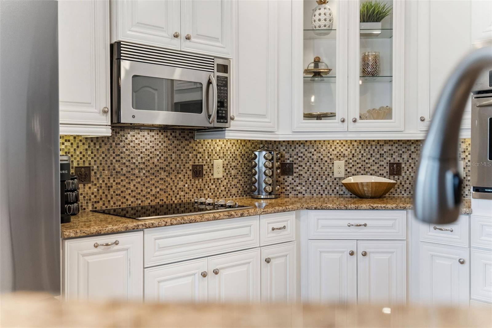6420 SUNSET BAY CIR — photo 22