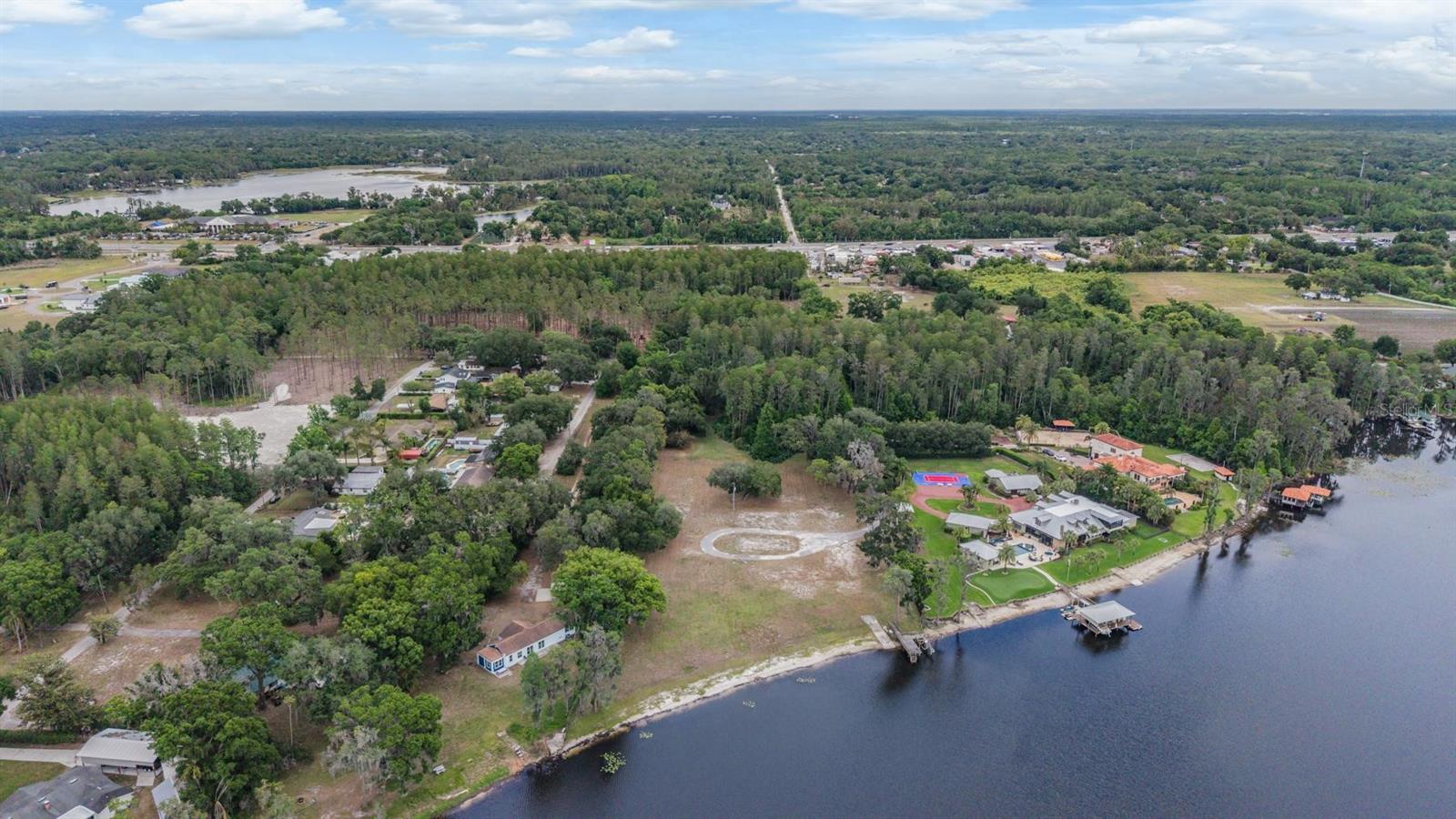 215 LAKE BRANT DR — photo 21