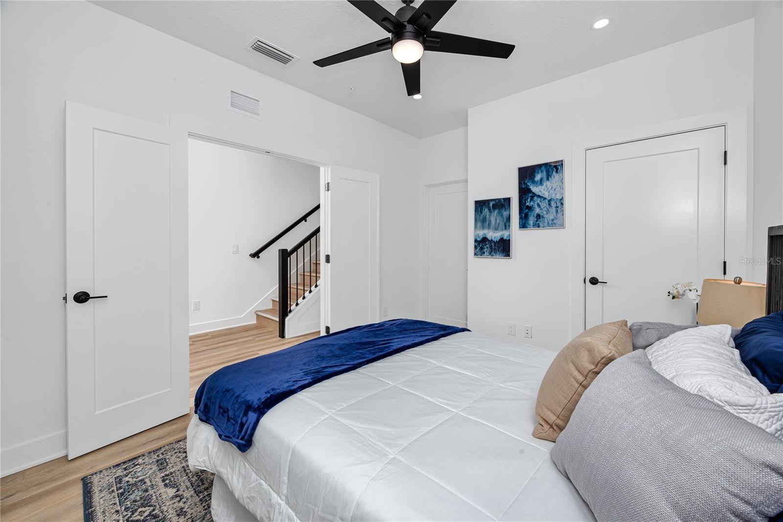 1308 E COLUMBUS DR #2 — photo 13