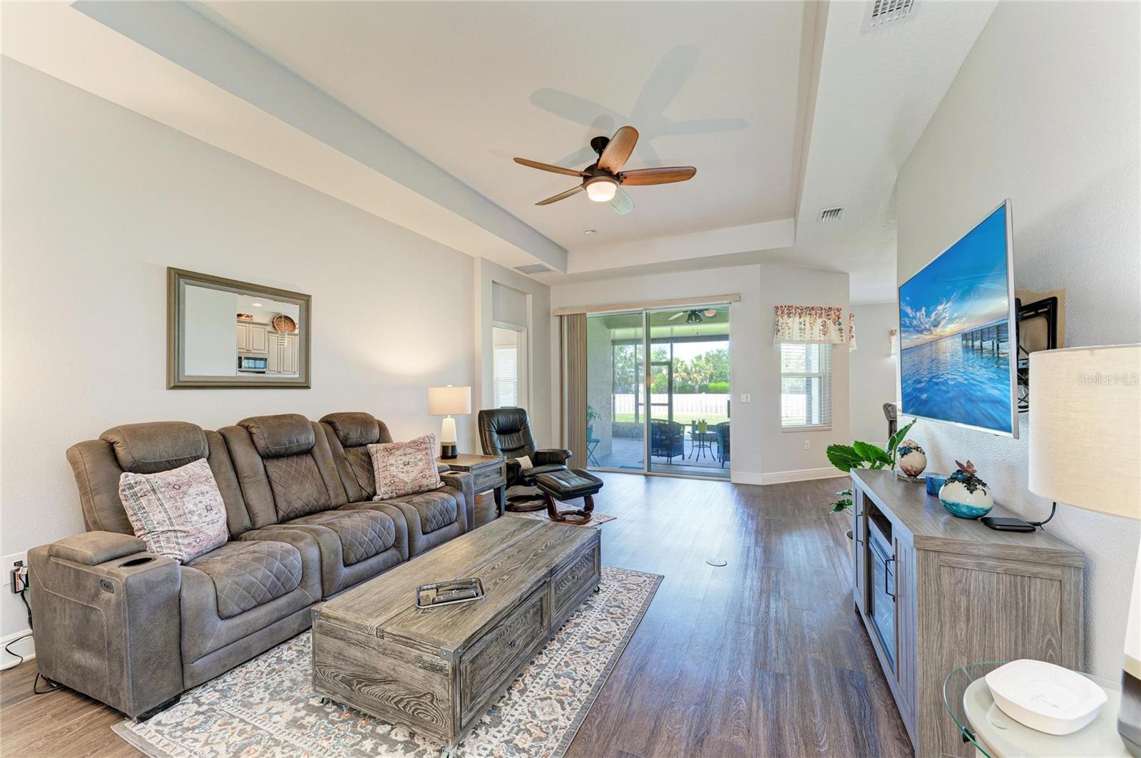 7750 RIDGELAKE CIR — photo 13