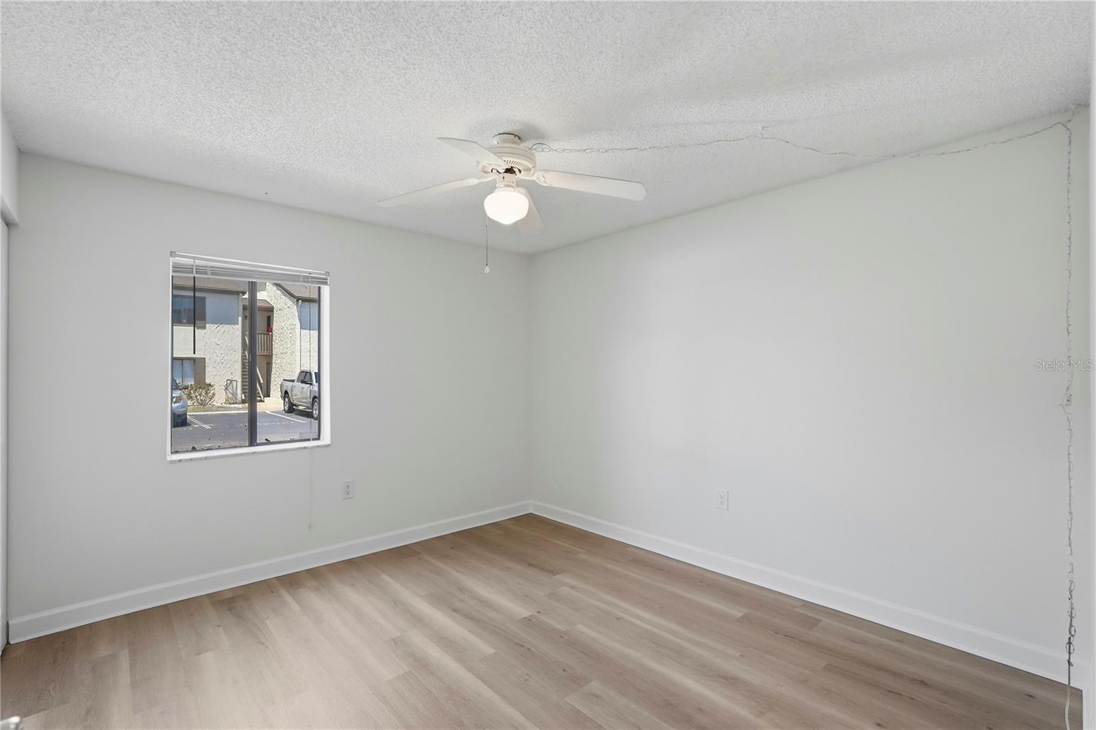 724 115 AVE N #2205 — photo 12